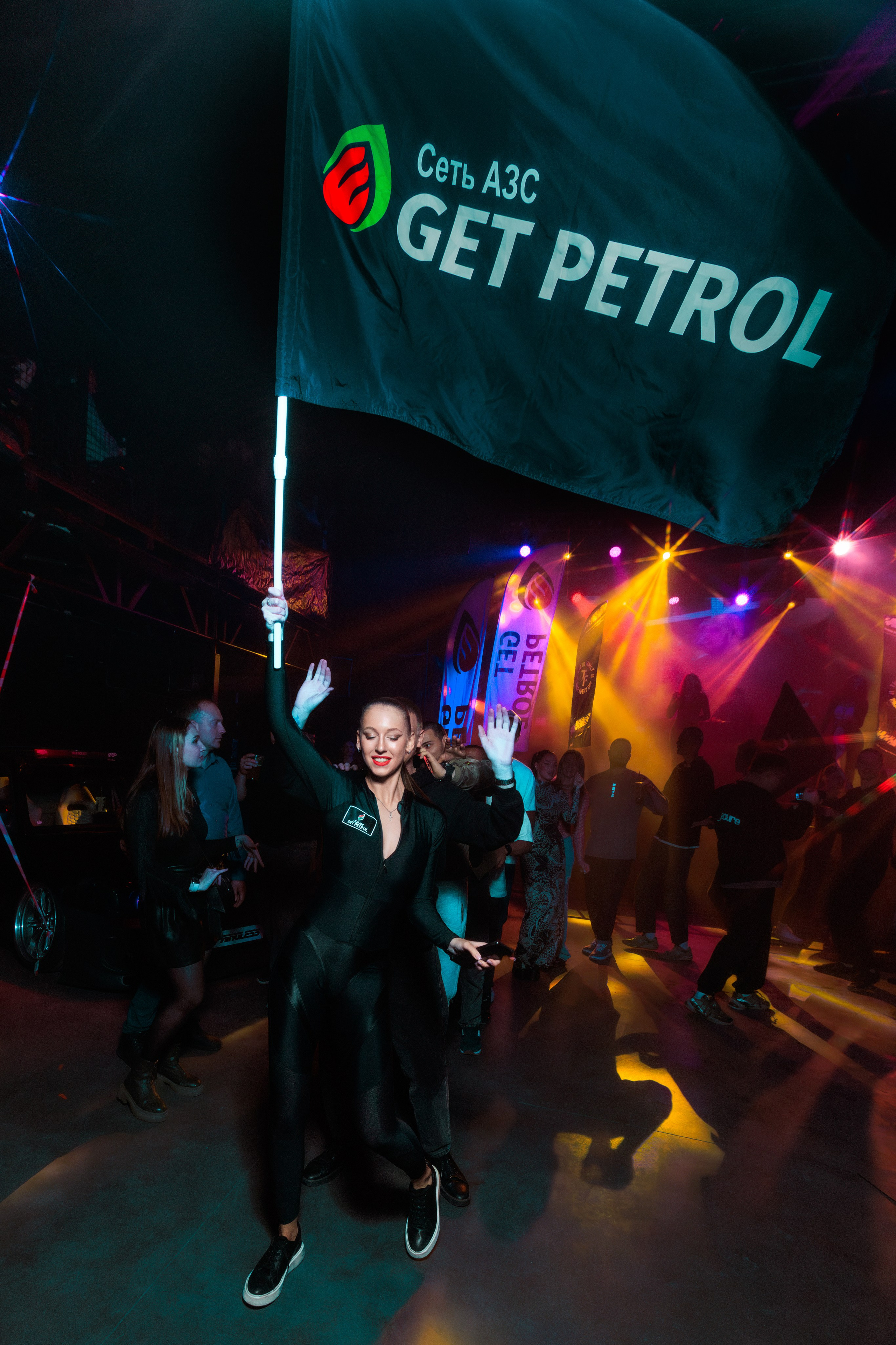 Tupik Family. Репортажный фотограф Екатеринбург | Яркий, качественный репортаж | Концерты, клубы, репортаж, праздники, корпоративы