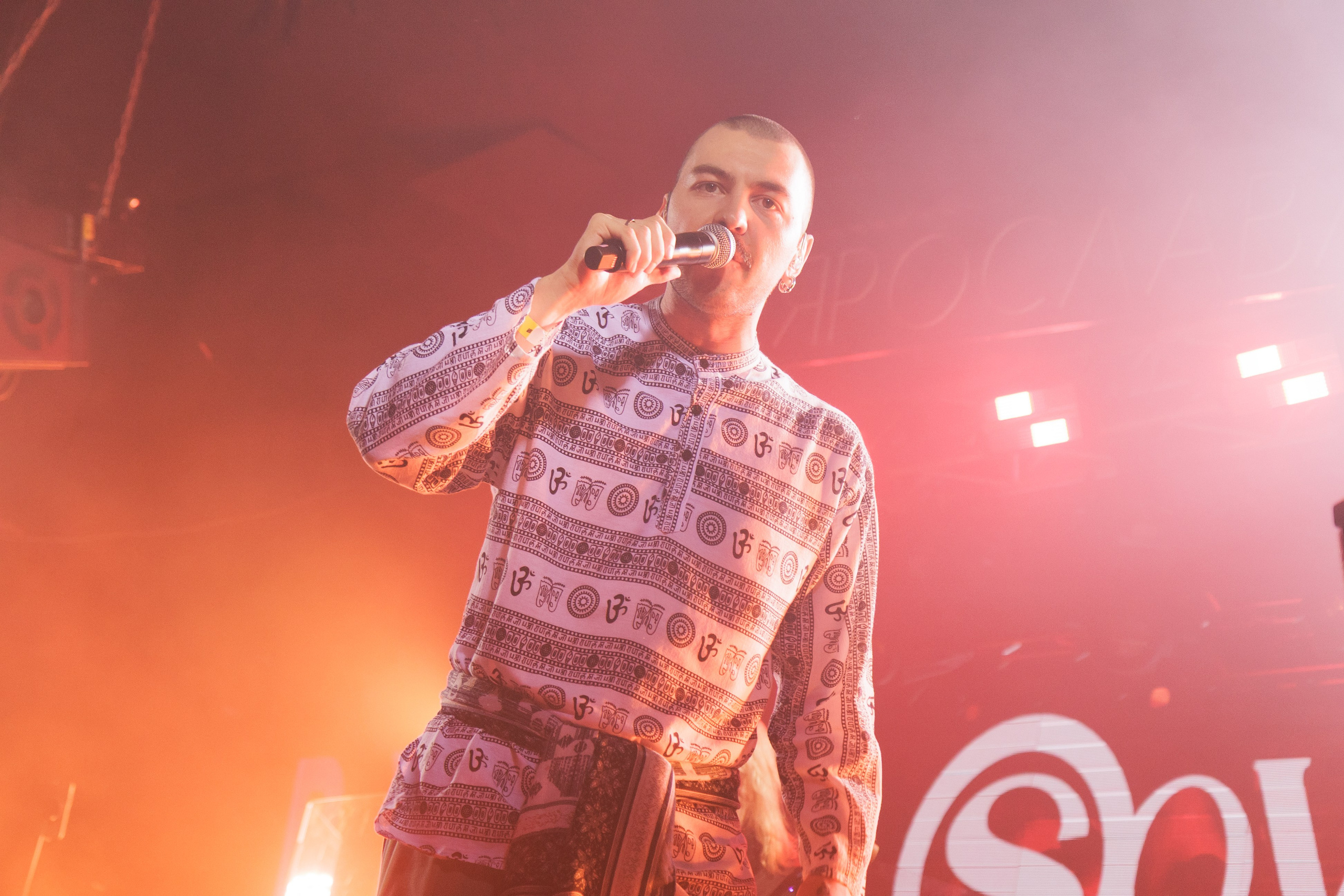 SQWOZ BAB. Ярославль. 2026. Фотограф Ярославль | Репортаж | Александр Мелюшин