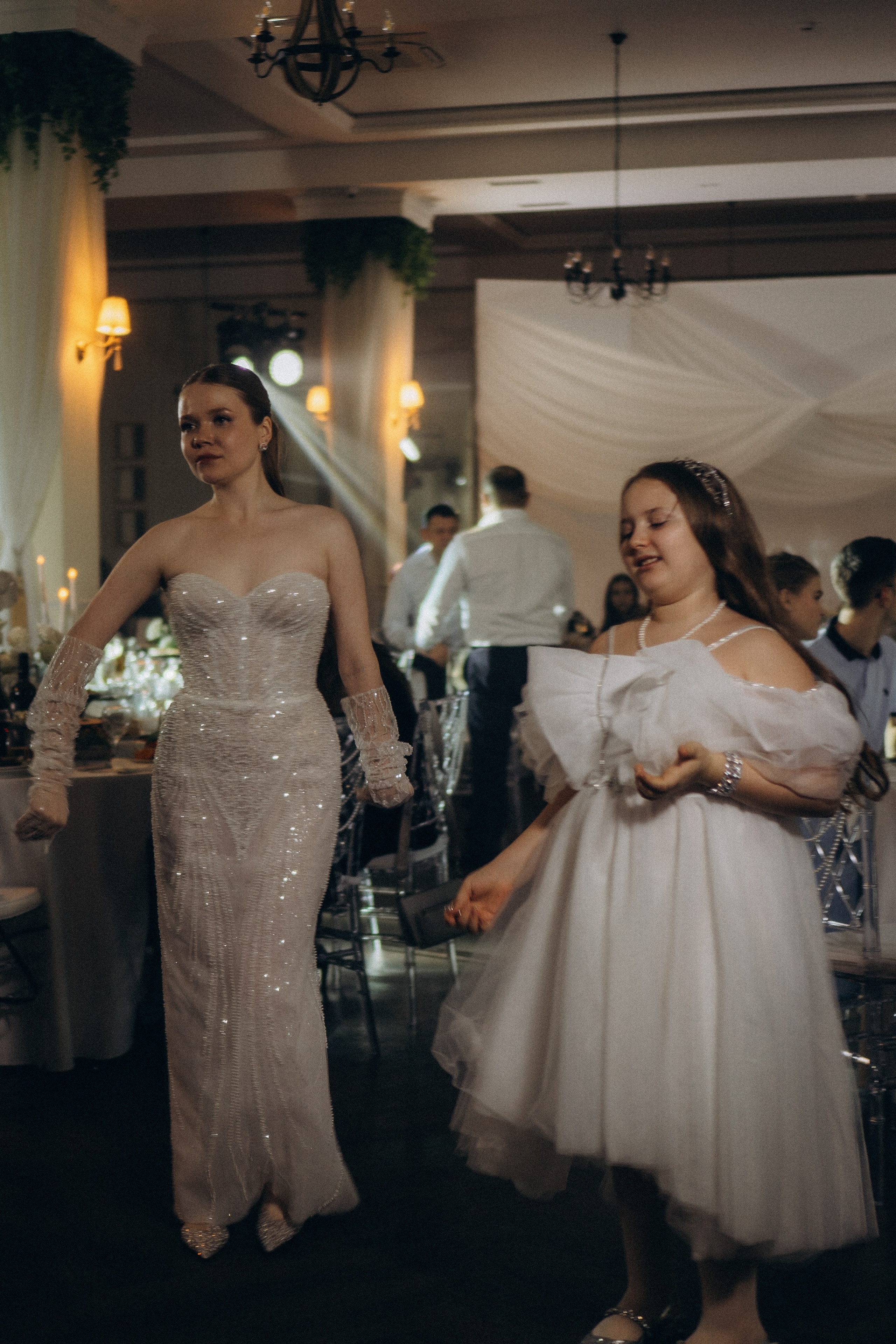 СЬЕМКА СВАДЕБНОГО БАНКЕТА (СНЯТО В СИБИРЕ В НИЖНЕВАРТОВСКЕ). Профессиональный фотограф, Санкт-Петербург — Виктория Богомолова