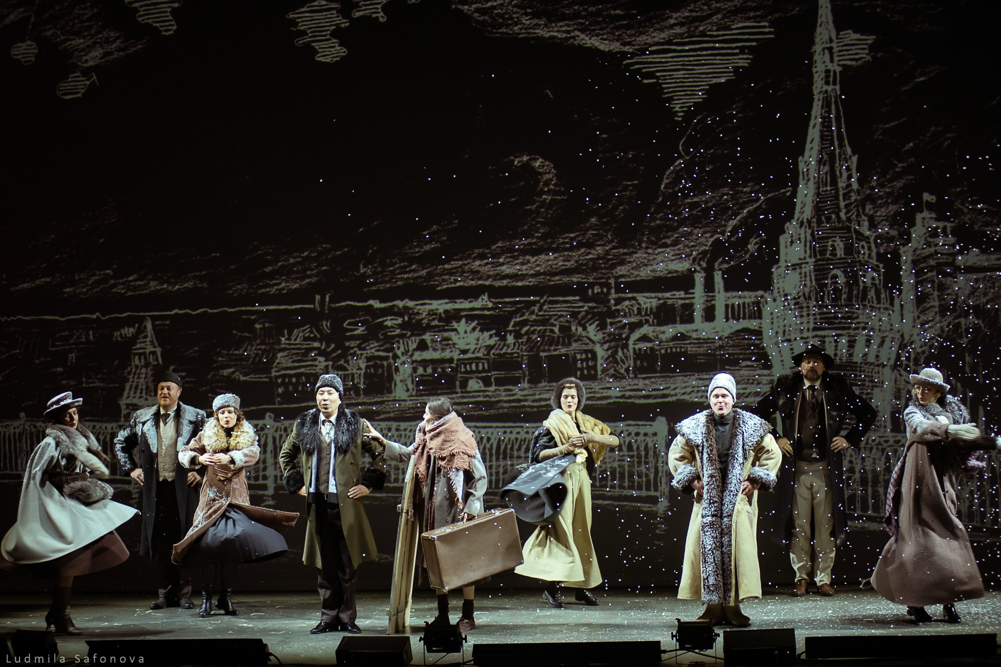 Весёлые ребята, театр на Таганке. Lucytheatre