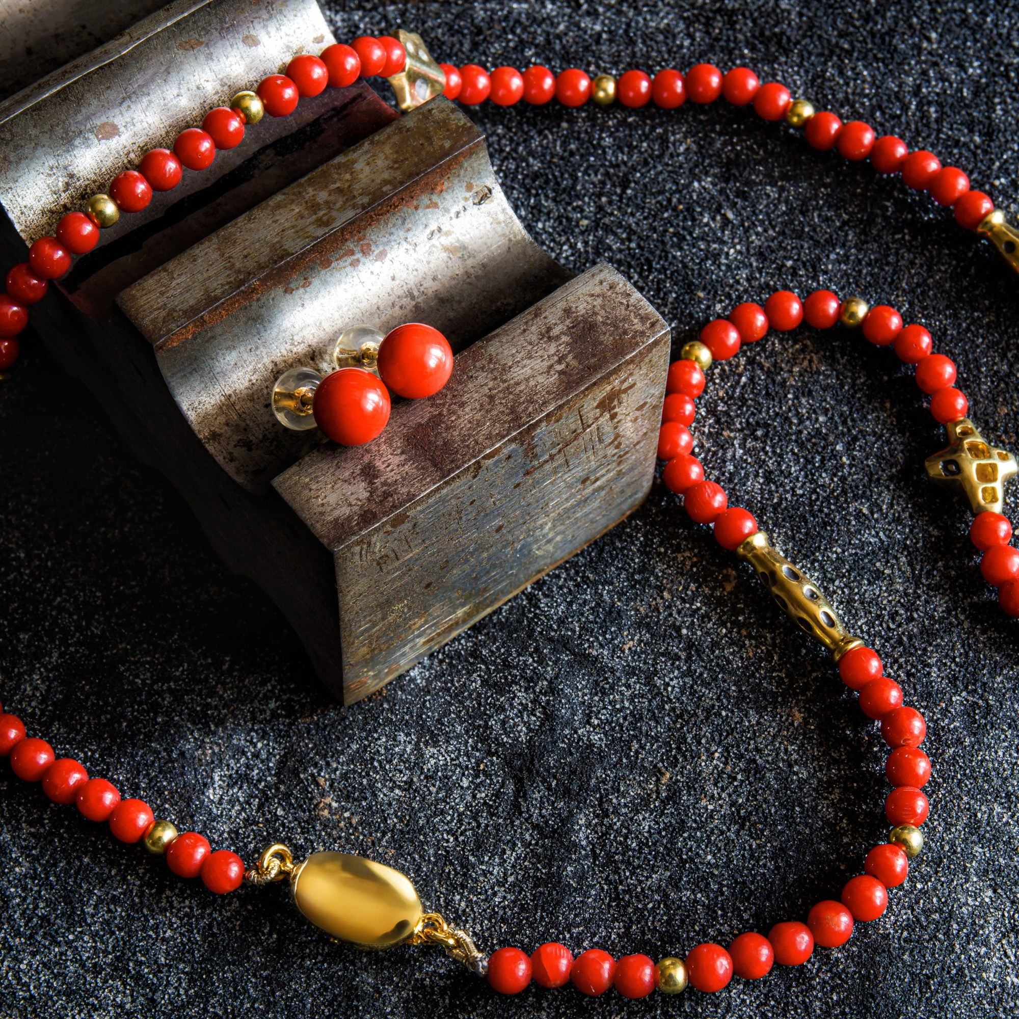 IRStudio: фотосъемка ювелирных изделий. Рекламный и предметный фотограф Марченков Антон