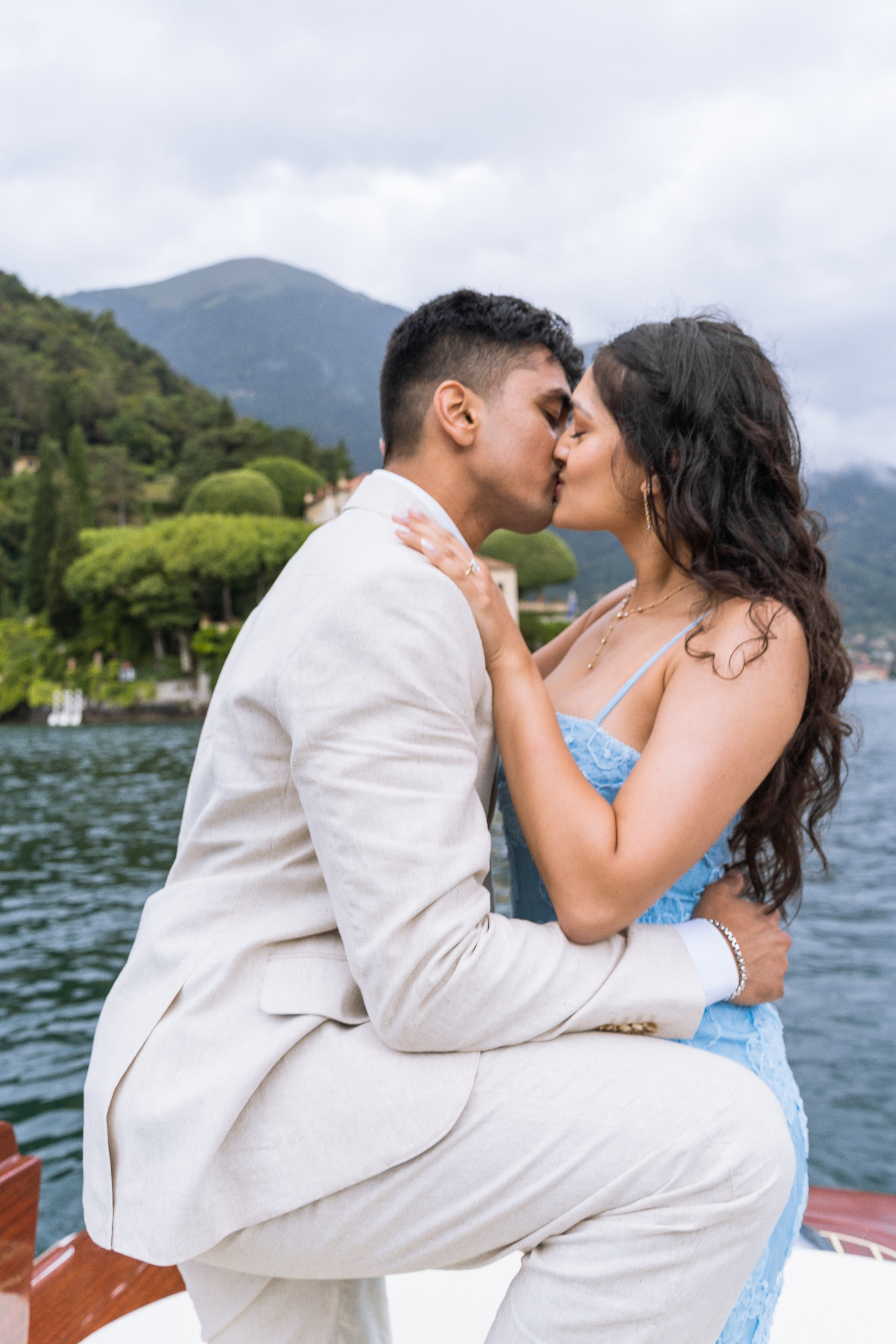 Esha & Parshva. Maria Anistratova | Destination Photographer, Videographer & Drone Pilot — Lake Como