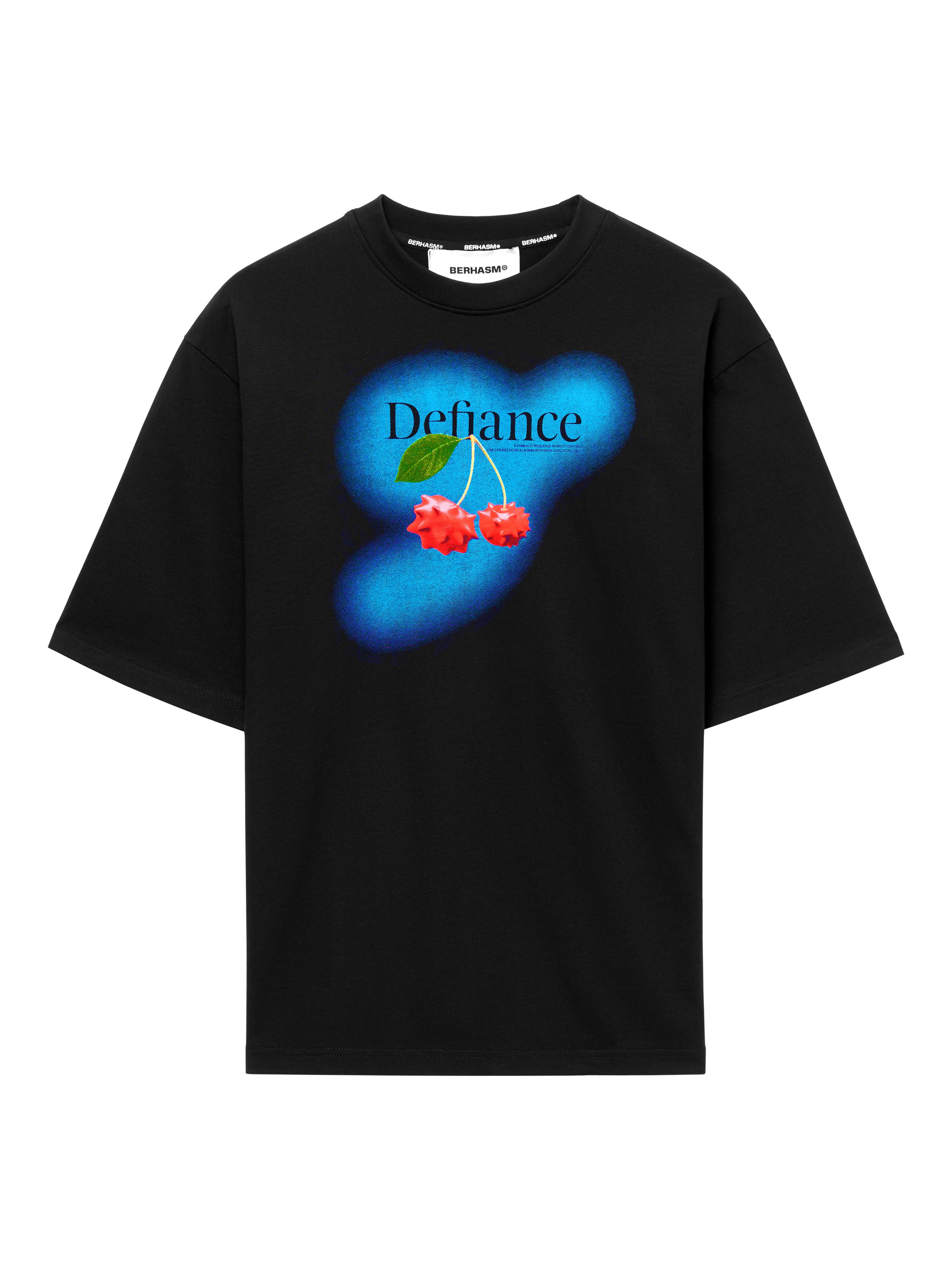 Одежда Berhasm на прозрачном манекене и в раскладку. Олег Дмитриев