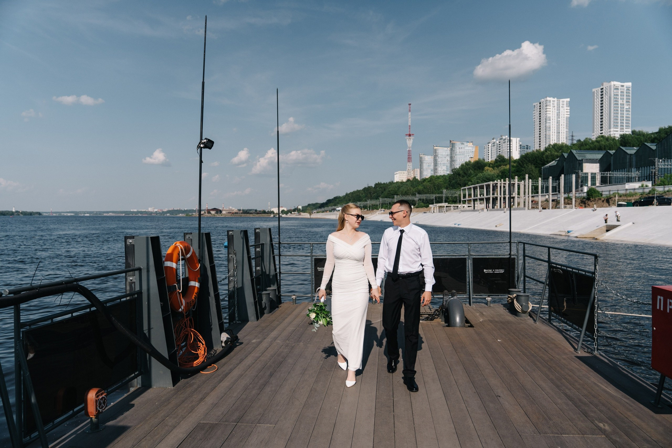 Дарья и Александр на прогулке. Свадебный и Мужской фотограф