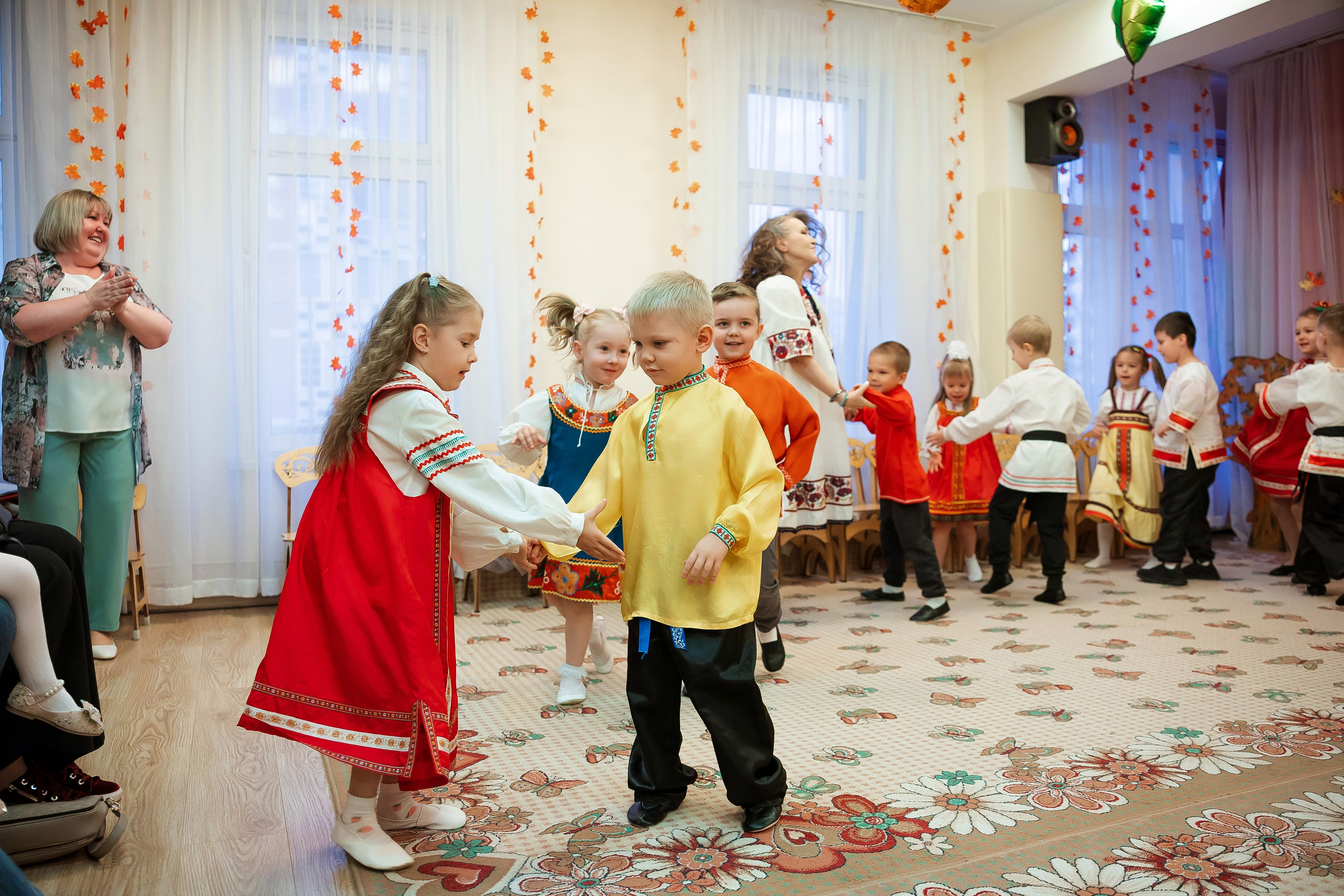Осенний утренник. Семейный и детский фотограф в Москве Александра Мак