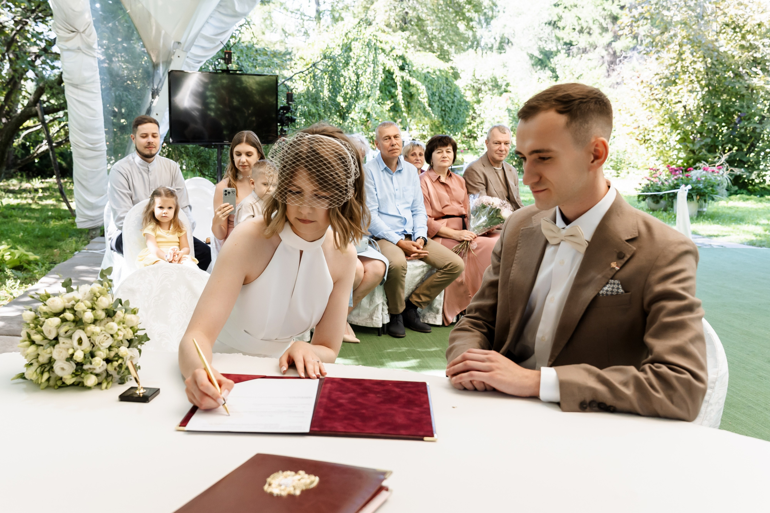 Свадьба Арины и Григория. Свадебный фотограф в Москве Яна Деньгина