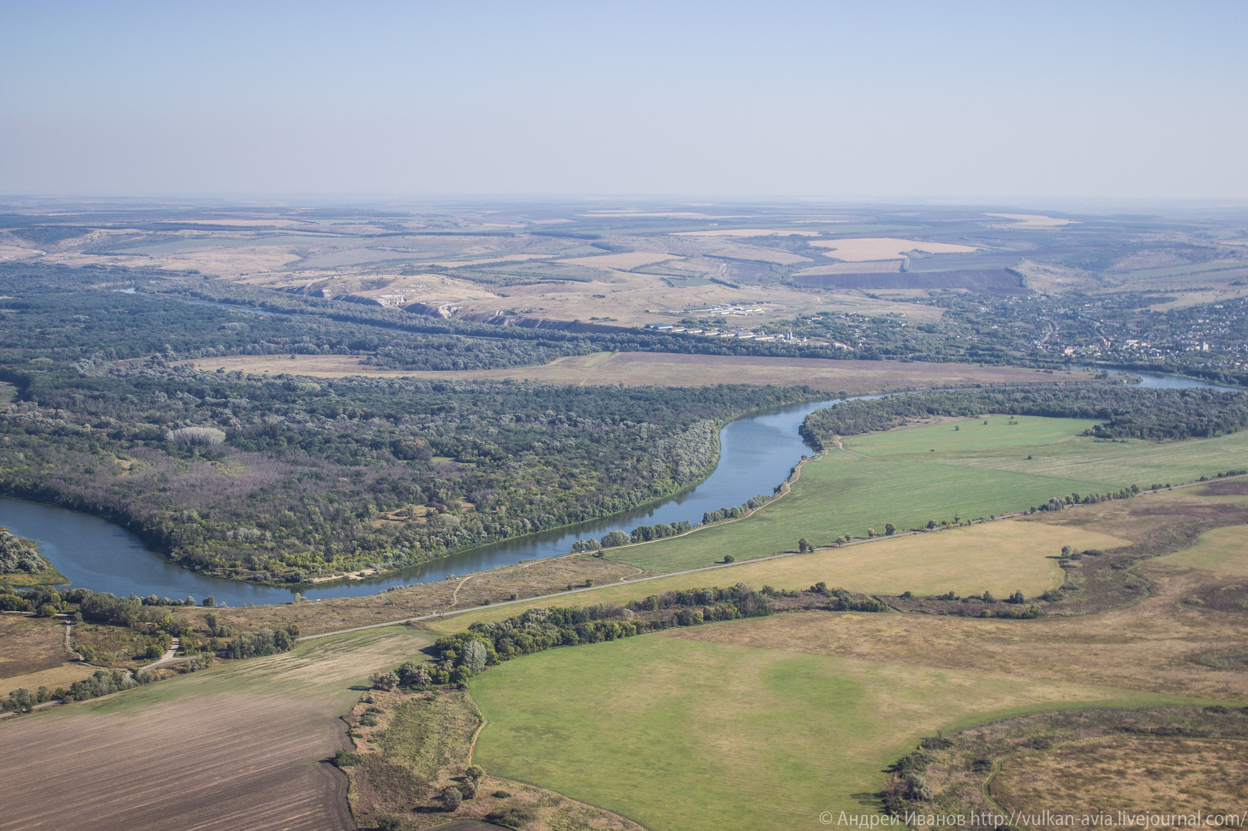 Волгодонск аэр. Потапов слёт «Небо для всех» (2021 г.). Фотоальбом показывающий увлекательный мир авиации и мир медведей Андрея Иванова