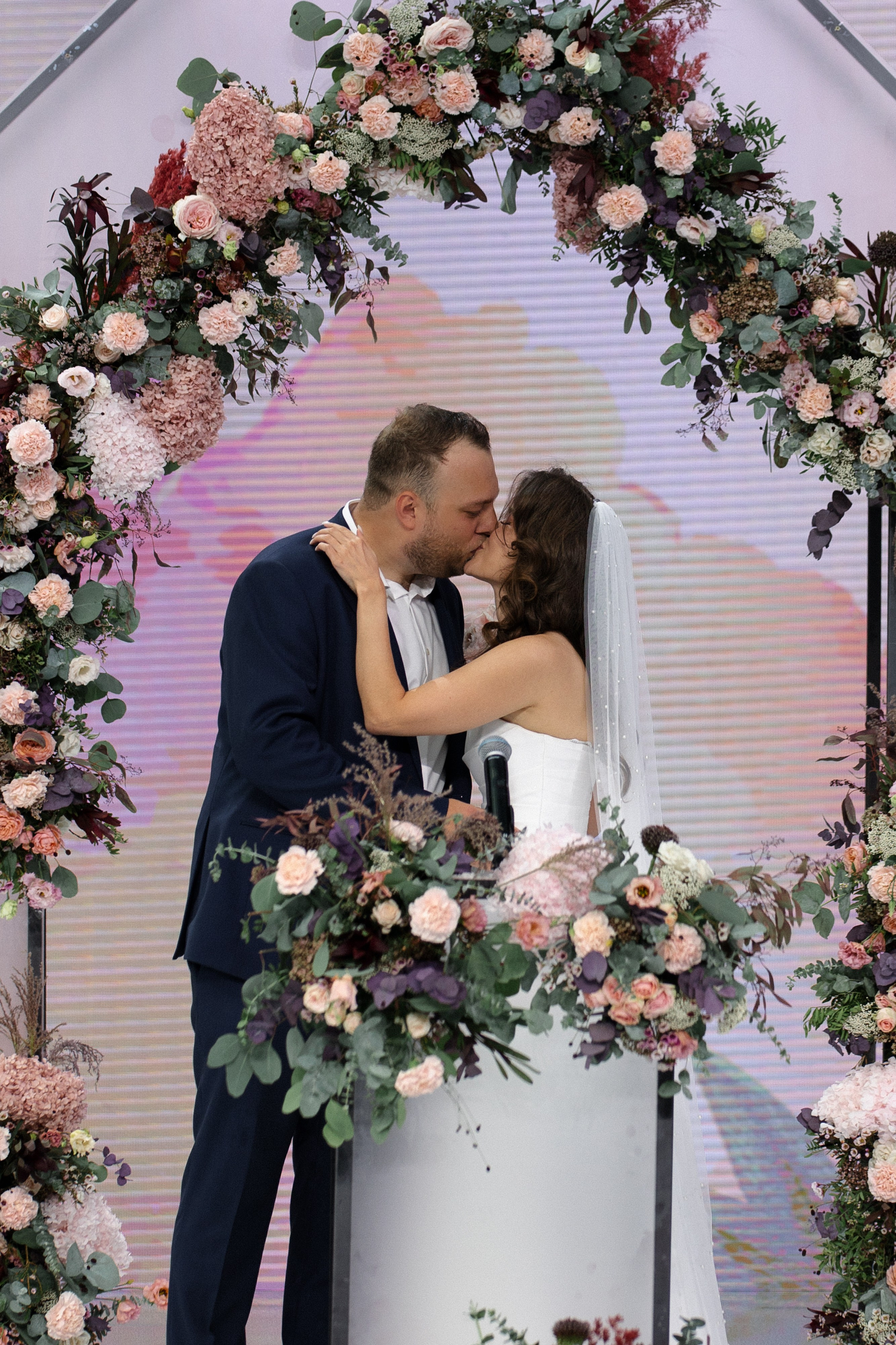 Регистрация в Гостином дворе, ужин в ресторане Библиотека в Переделкино. Свадебный фотограф в Москве Мария Крош