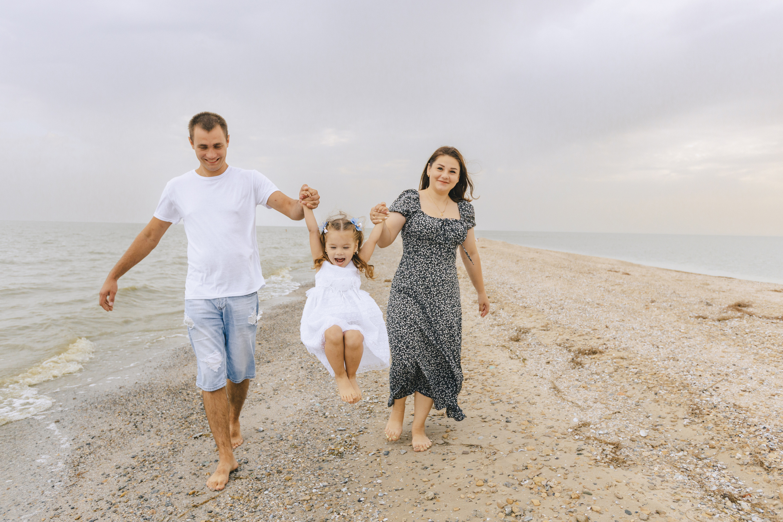 Алена, Николай и Полина. Фотограф Таганрог Любимая Надя