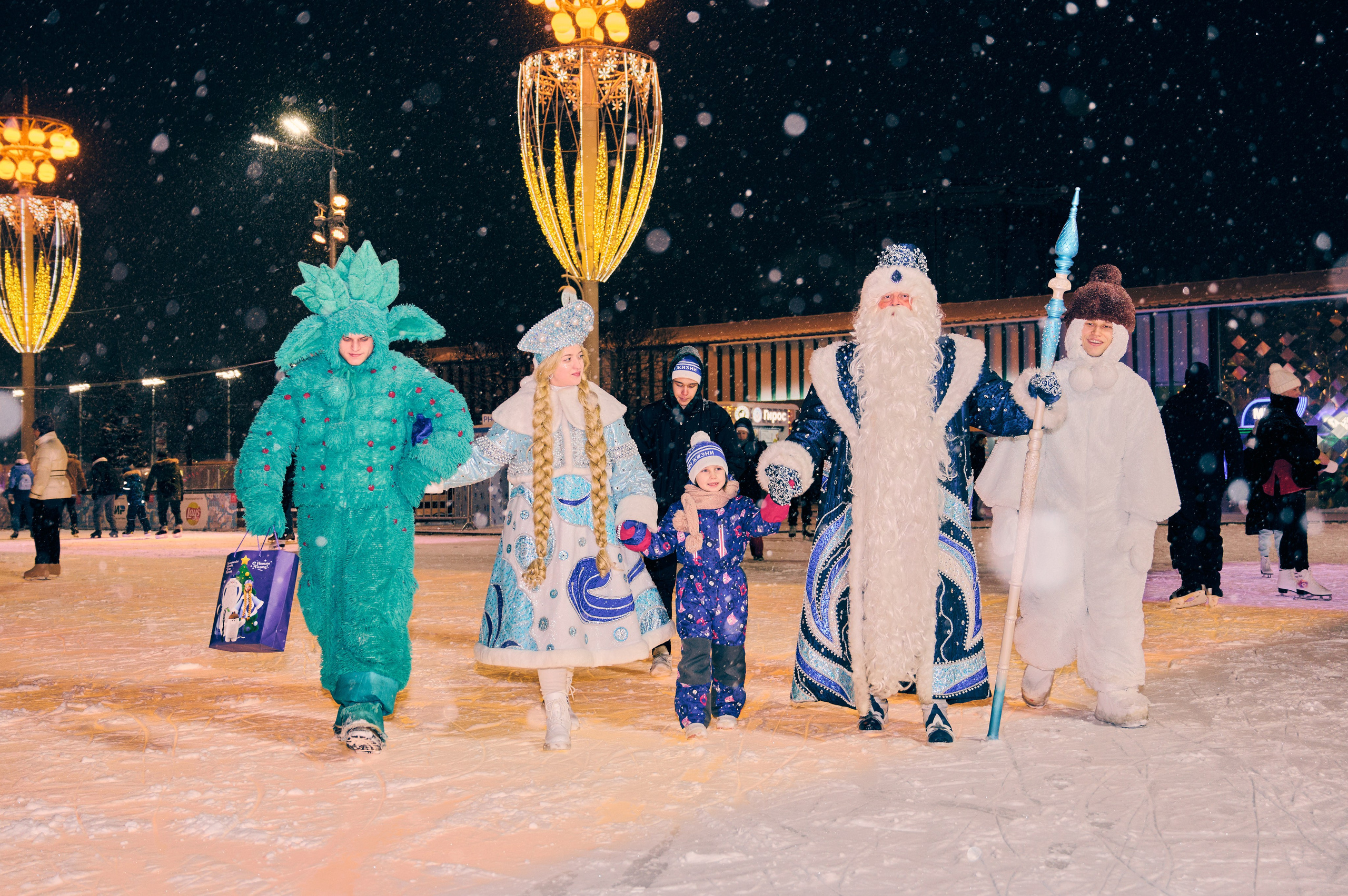 Линия жизни и Дед Мороз на ВДНХ. Никита Хохловский фото и видео продакшн