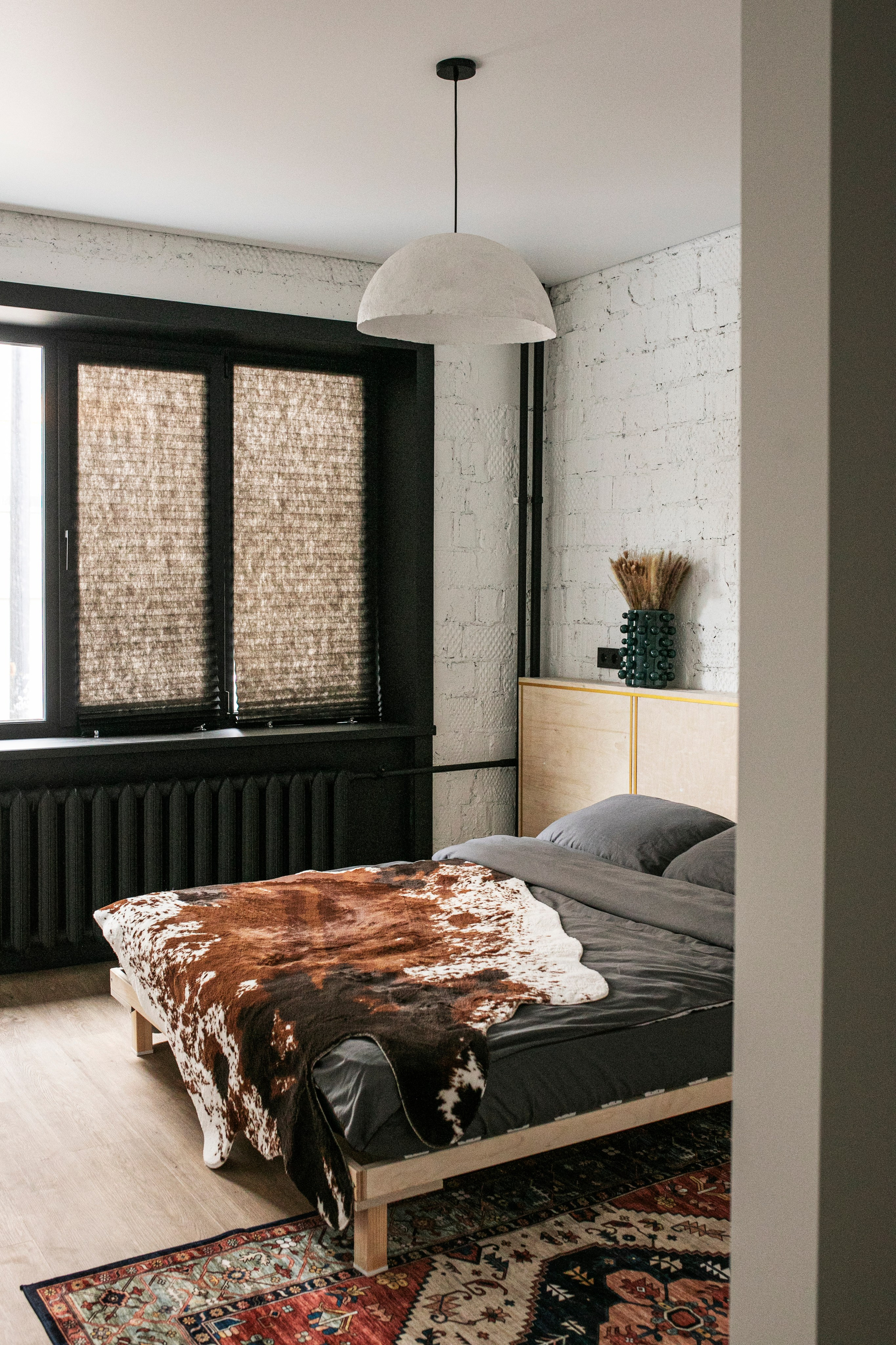 Суворовская 33. Ольга Пилант. АРТ, бэкстейдж, свадебная и семейная фотография, городской портрет, интерьерная фотография