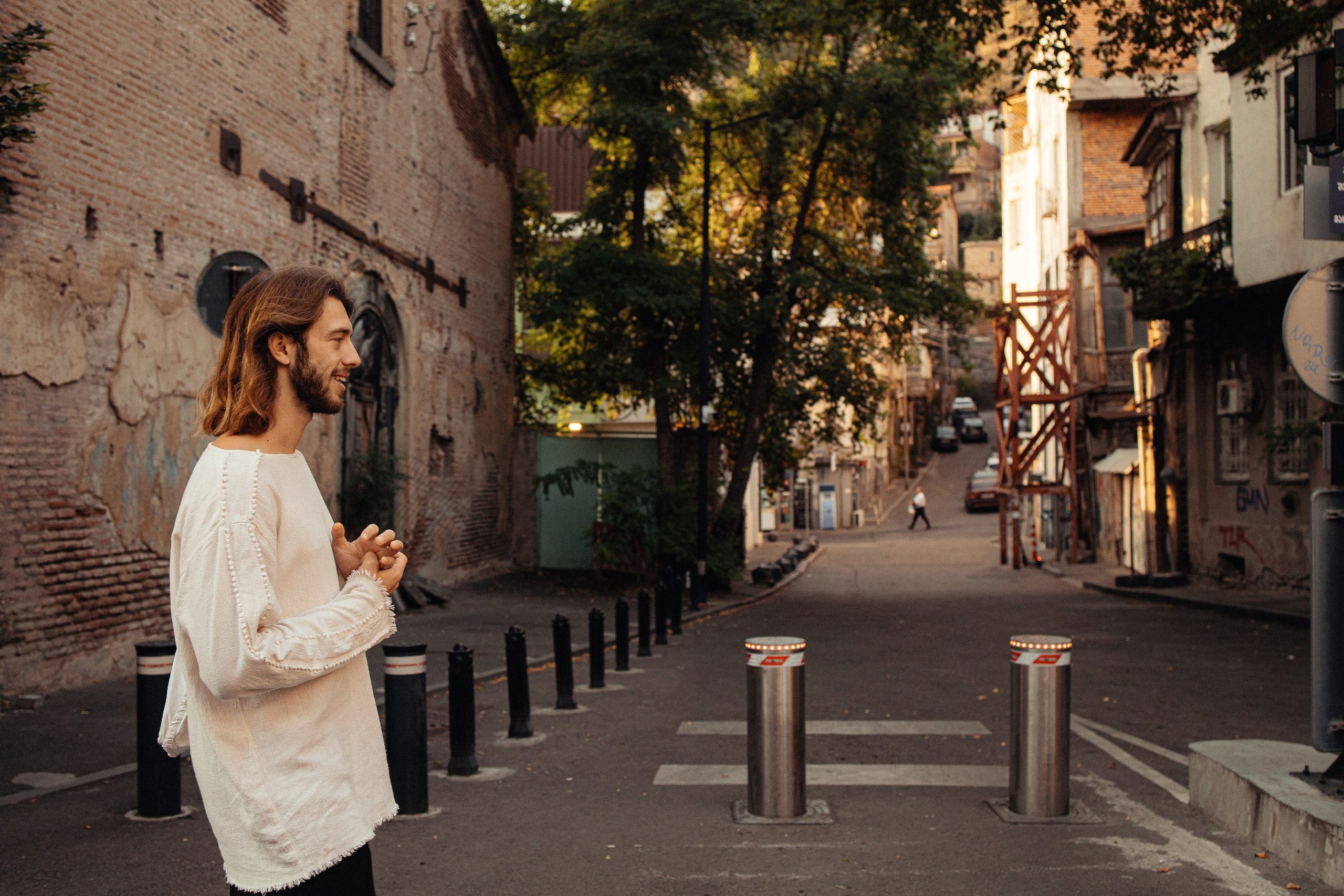 R.A.SVET / утро в Тбилиси. Фотограф Наталья Гончарова. Снимаю живые портреты в Алматы
