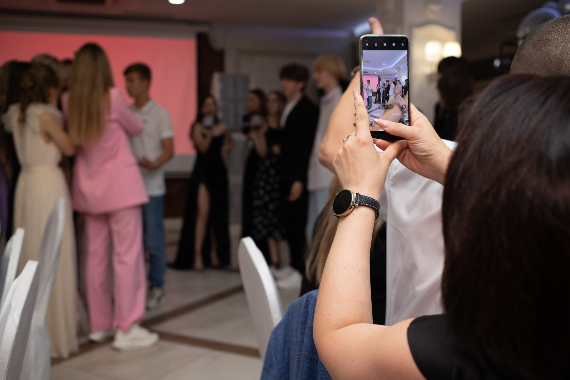 Выпускной 9-й класс. Репортажный, промышленный и маркетплейс-фотограф Дмитрий Чернат