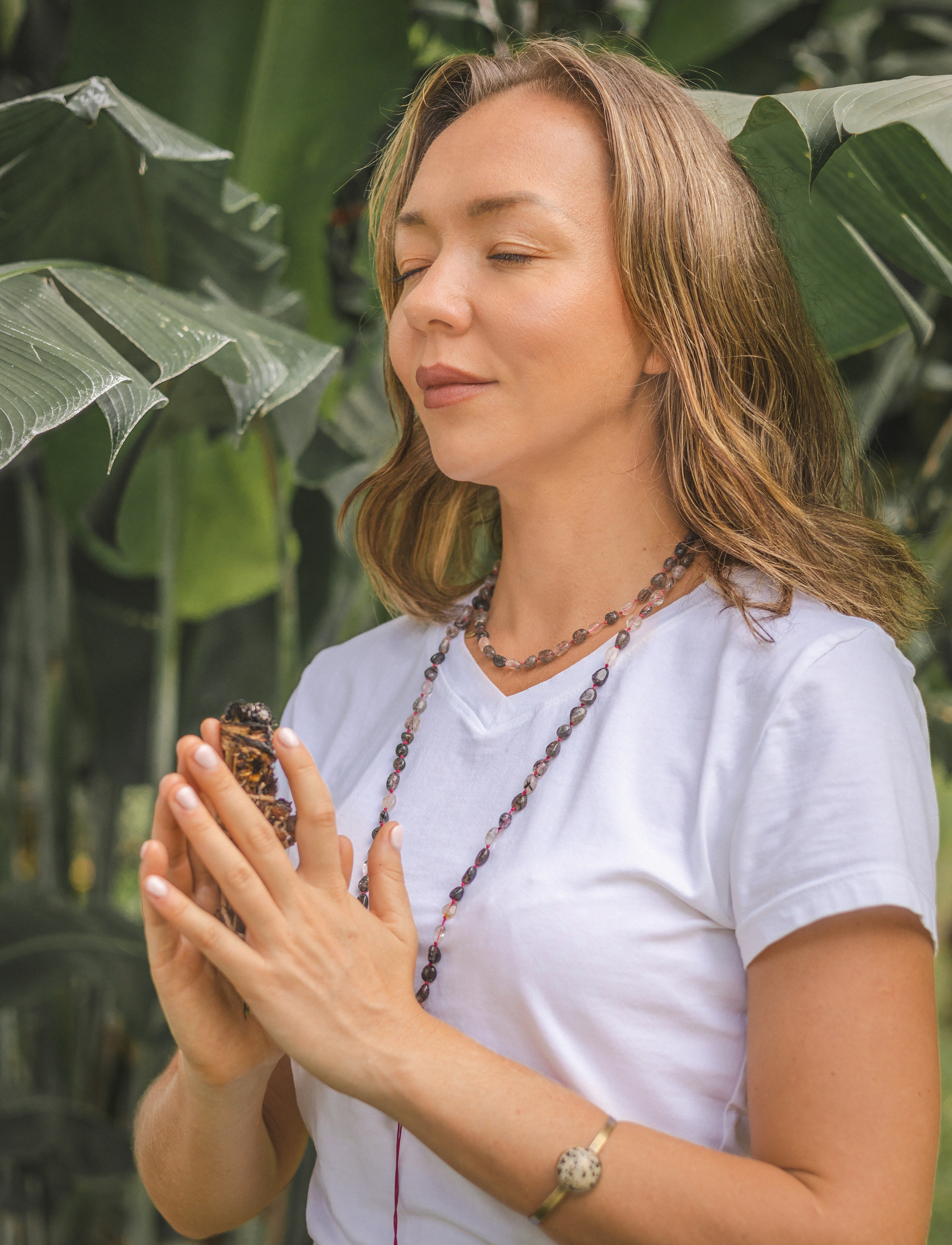 Content for massage therapist Anastasiya. Family, portrait, content photo in Costa Rica Evgeniya Besprozvannykh