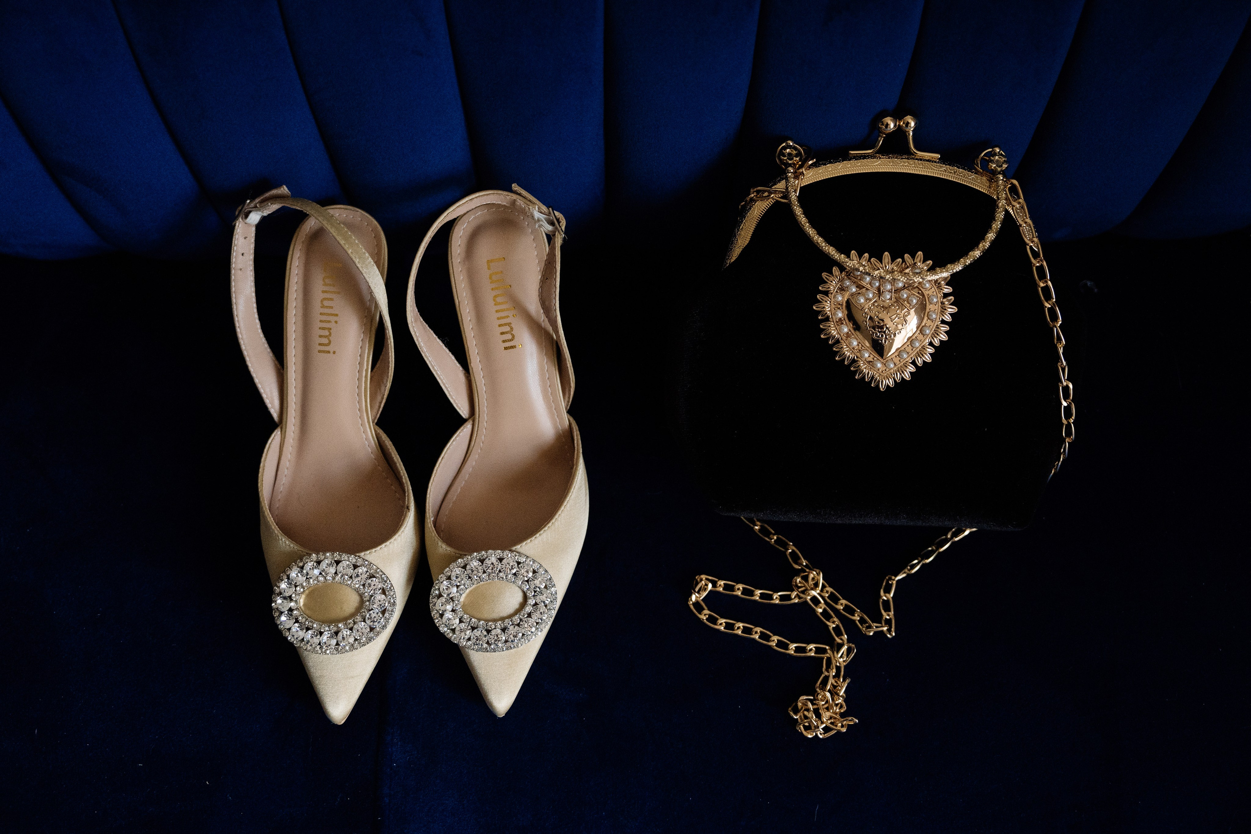 Современная свадьба во дворце. Свадебный фотограф организатор в Санкт-Петербурге Ассоль Опарина