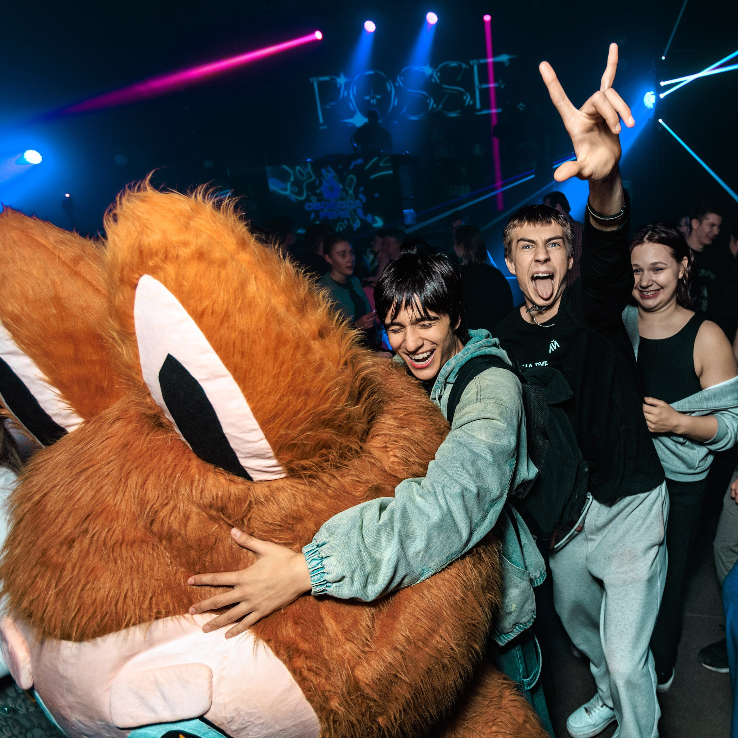 День первокурсника | Свобода. Репортажный фотограф Екатеринбург | Яркий, качественный репортаж | Концерты, клубы, репортаж, праздники, корпоративы