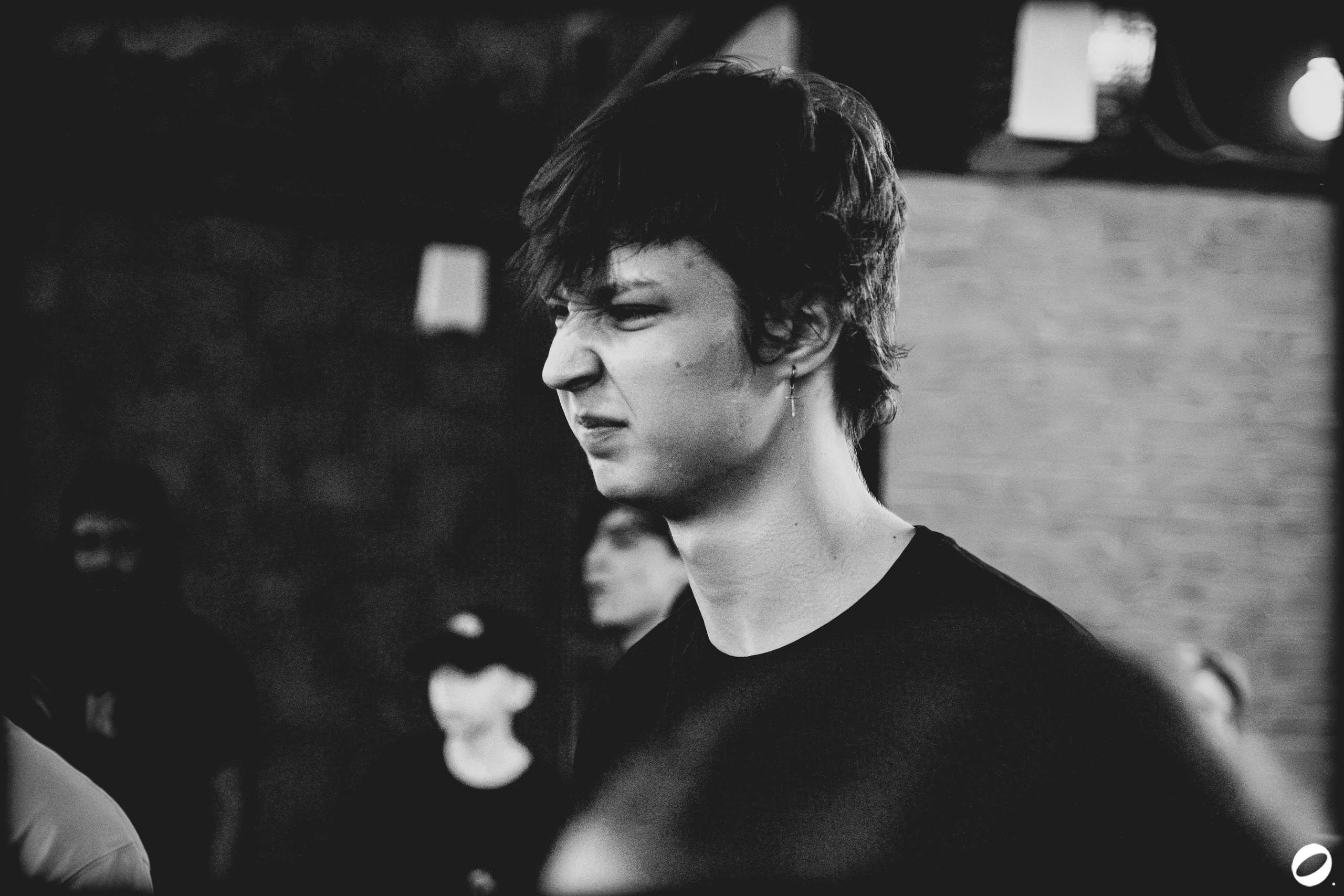 ODD.CLUB 04/04 (@youlovebu). Соня бу тебя сфоткала