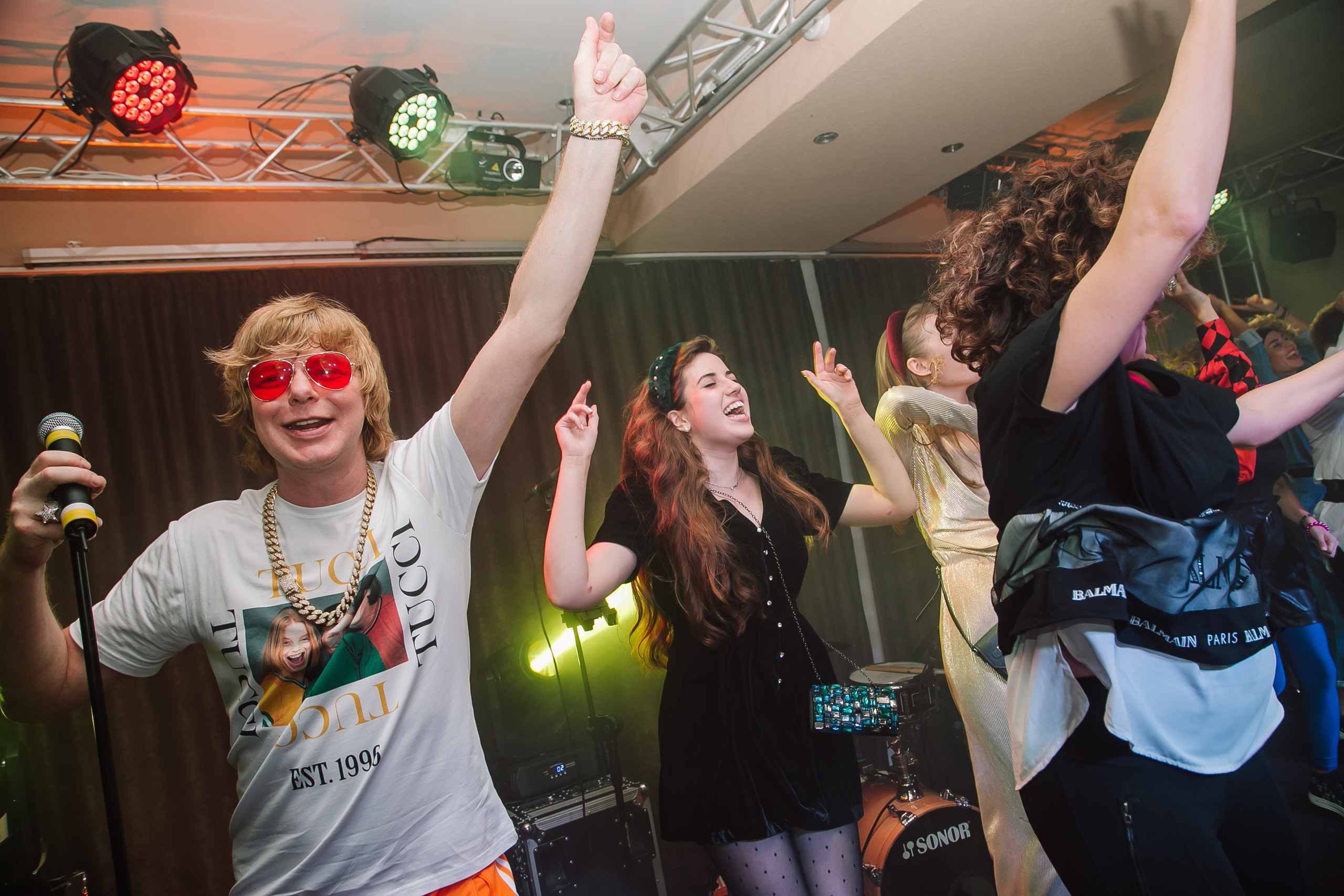 С «Иванушками». Фотограф в Красноярске Надежда Воскресенская