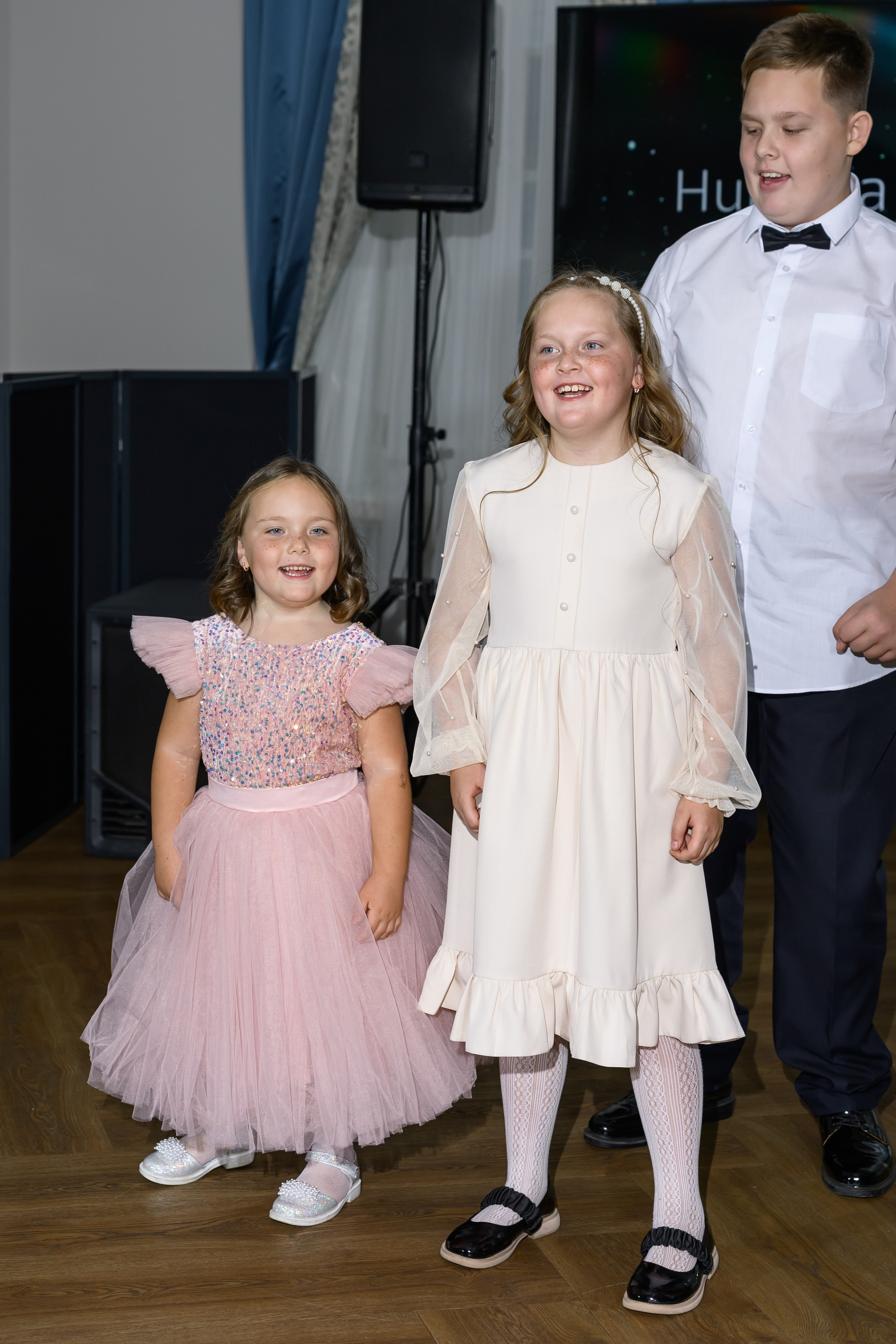 Свадебная фотосессия в усадьбе Остафьево. Свадебный фотограф Москва Юрий Кульман