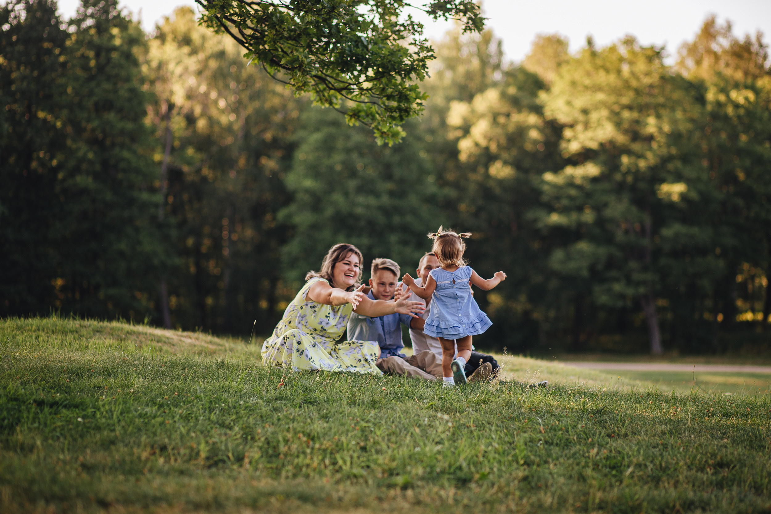 Семейная фотопрогулка. Семейный фотограф Анастасия Паршикова