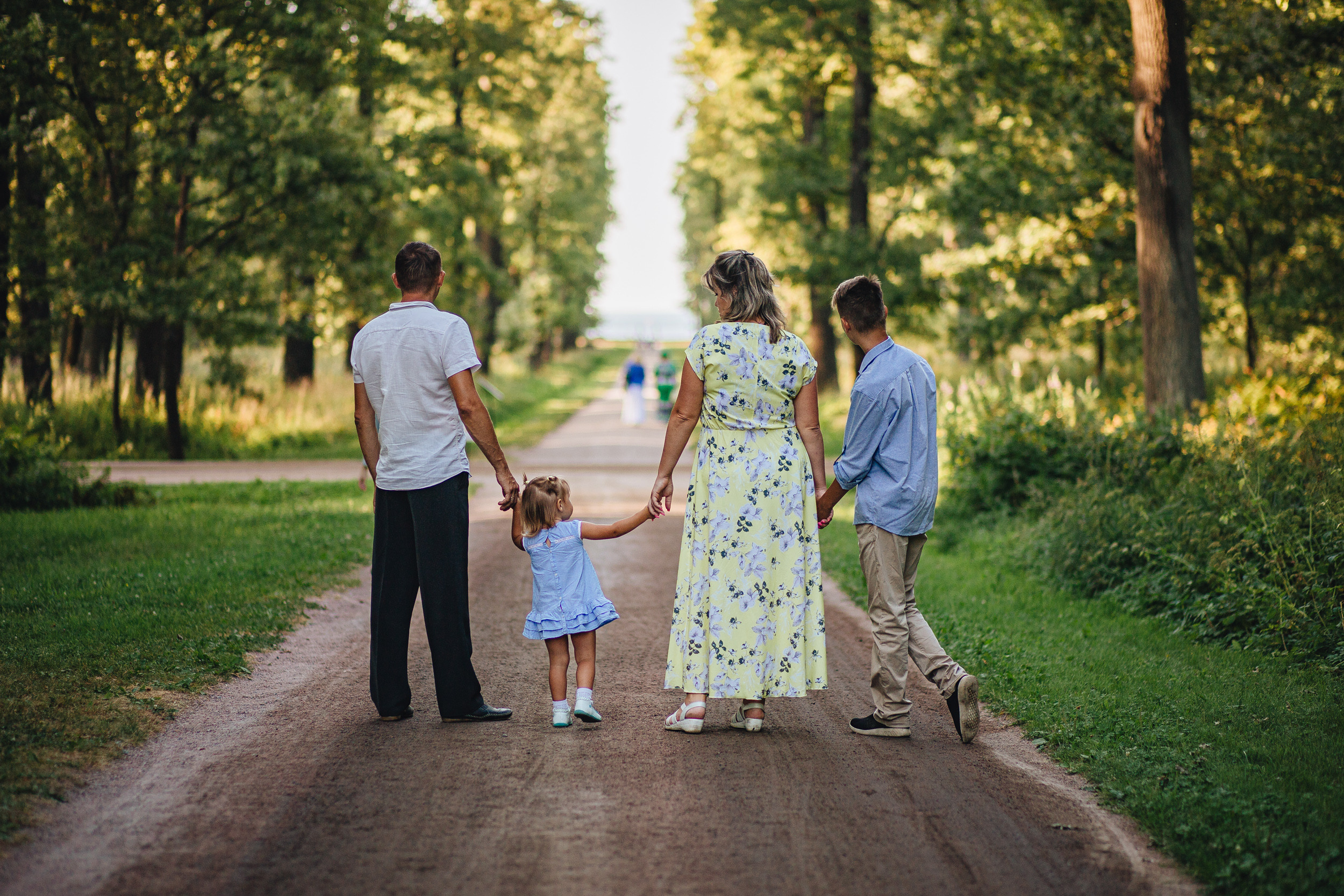 Семейная фотопрогулка. Семейный фотограф Анастасия Паршикова