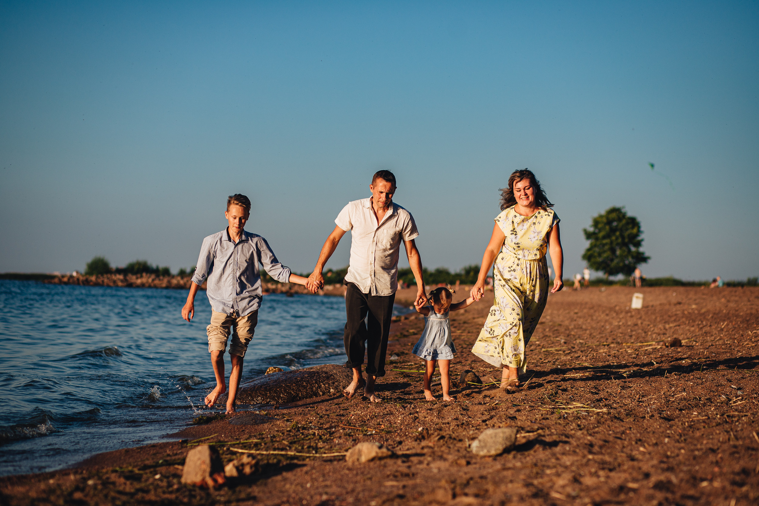 Семейная фотопрогулка. Семейный фотограф Анастасия Паршикова
