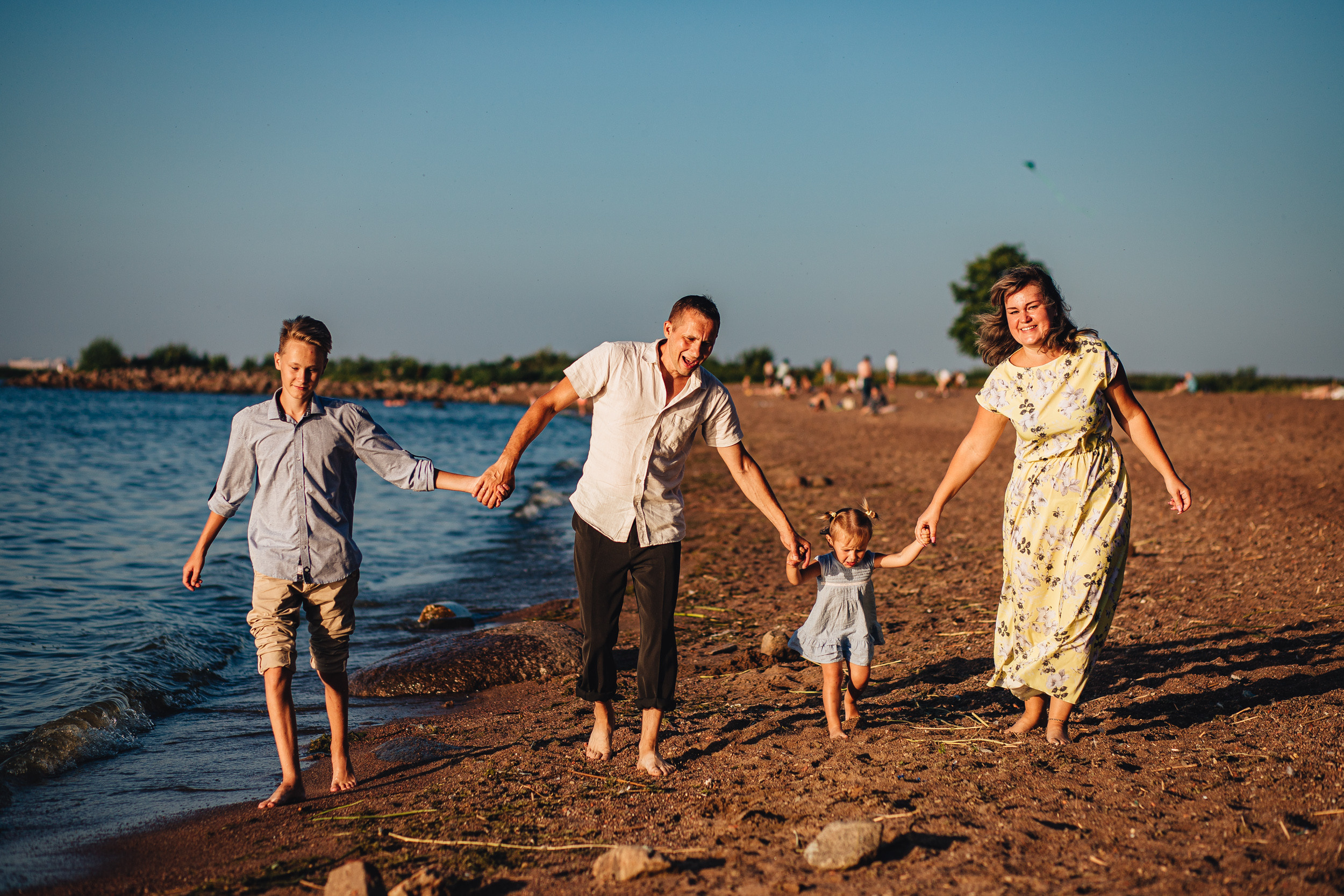 Семейная фотопрогулка. Семейный фотограф Анастасия Паршикова