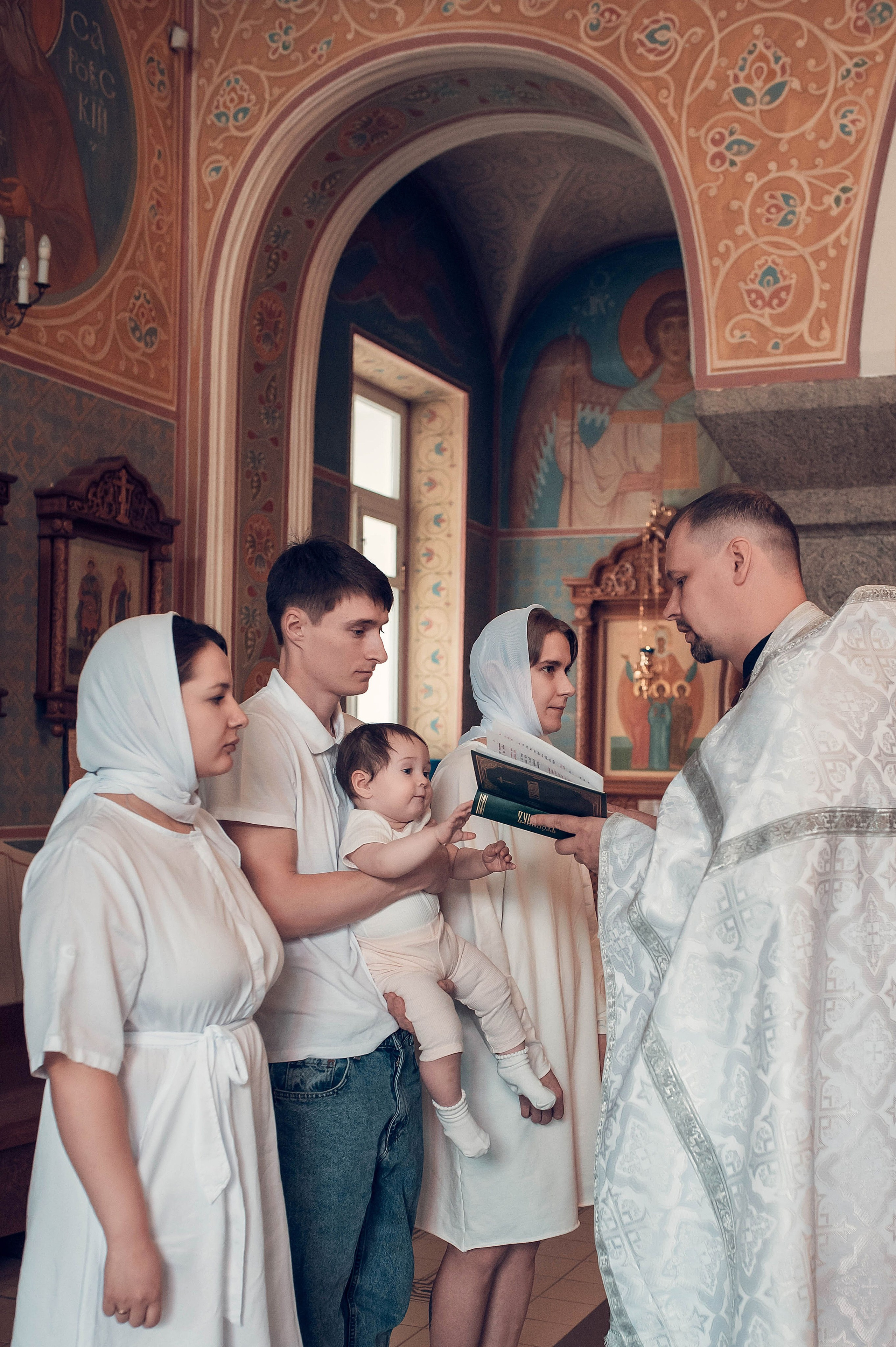 Крещение Красноярск. Фотографы крещения/венчания  Красноярск Татьяна и Вячеслав Переваловы
