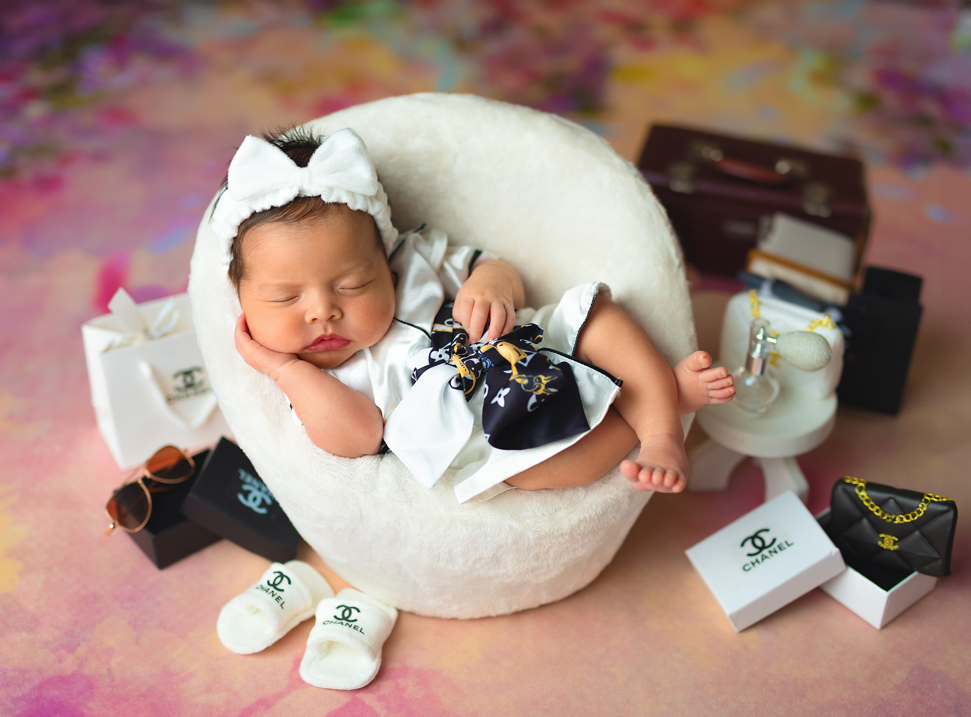 Newborn. Фотограф новорождённых в Казани Нейля Гильмутдинова ньюборн