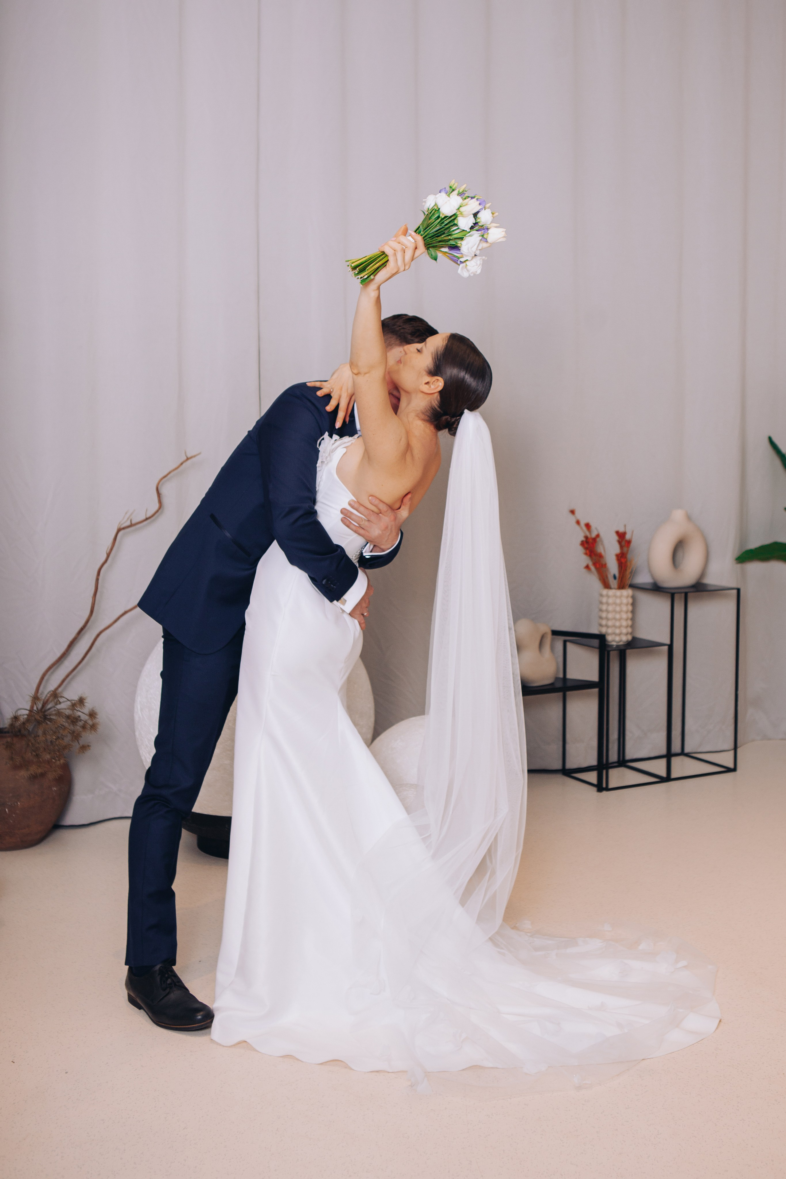 Фотосессия жениха и невесты в шипиловском загсе. Фотограф Ольга Ефремова