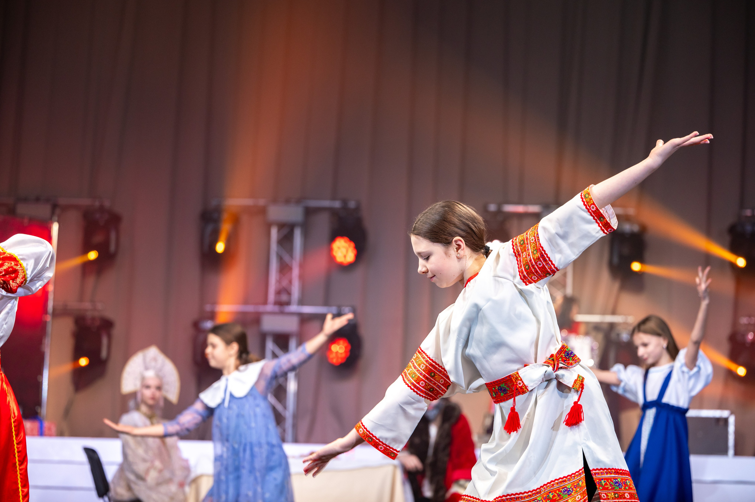 SL Новогодний отчетный концерт 2024/2025. Спортивный фотограф в Туле и Тульской области. Файсханова Фото Спорт
