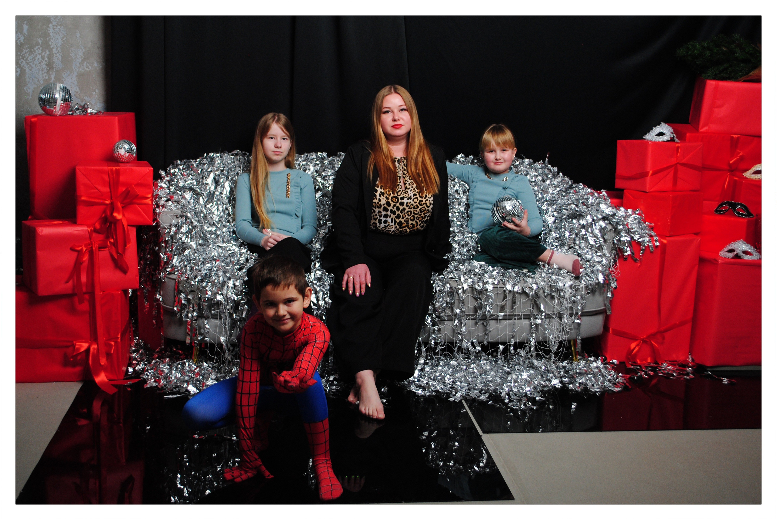 Маша и девочки. Фотограф Мария Мусаелян