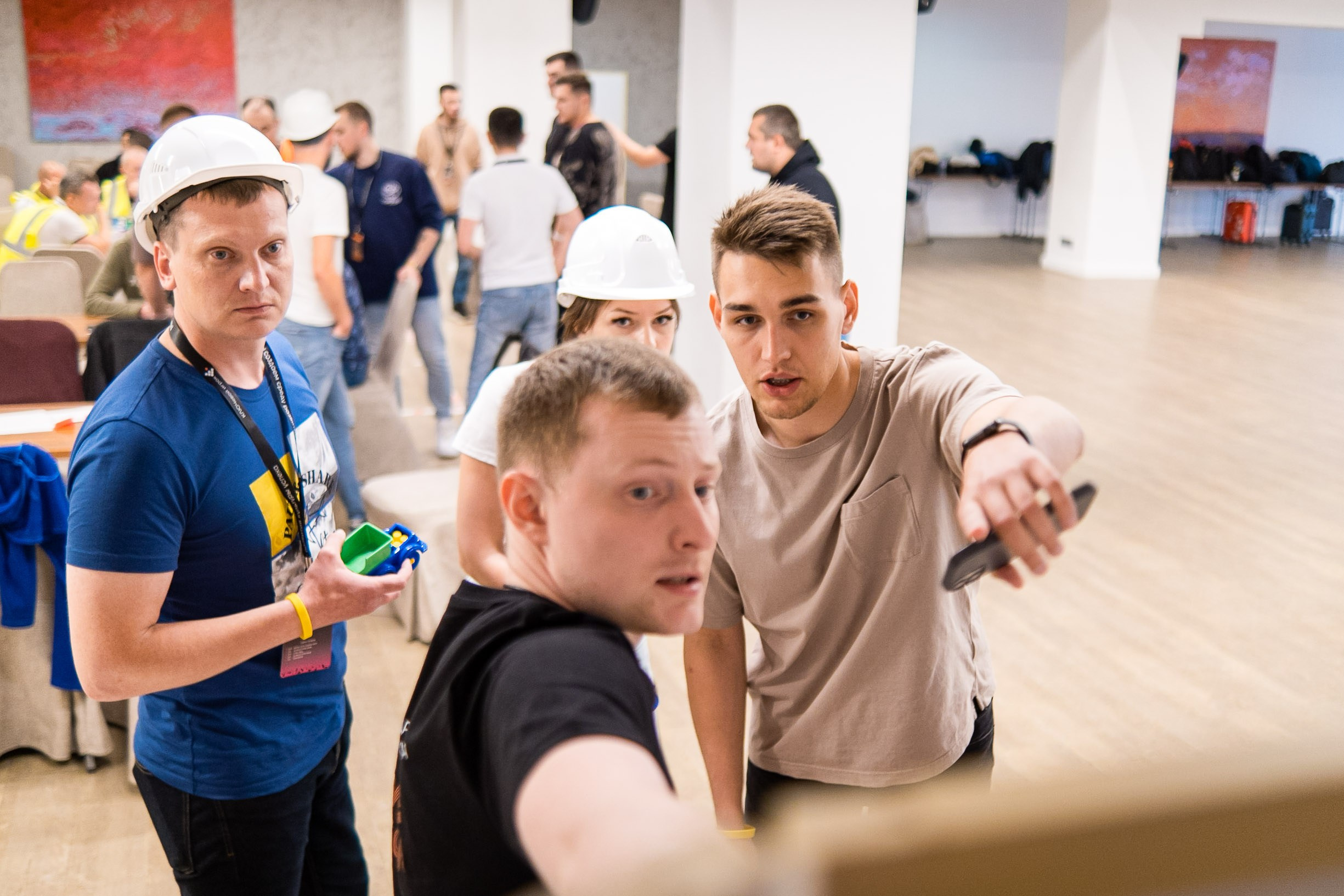 Стратегическая сессия «Ключ-авто». Репортажный фотограф Денис Тихомиров. Москва