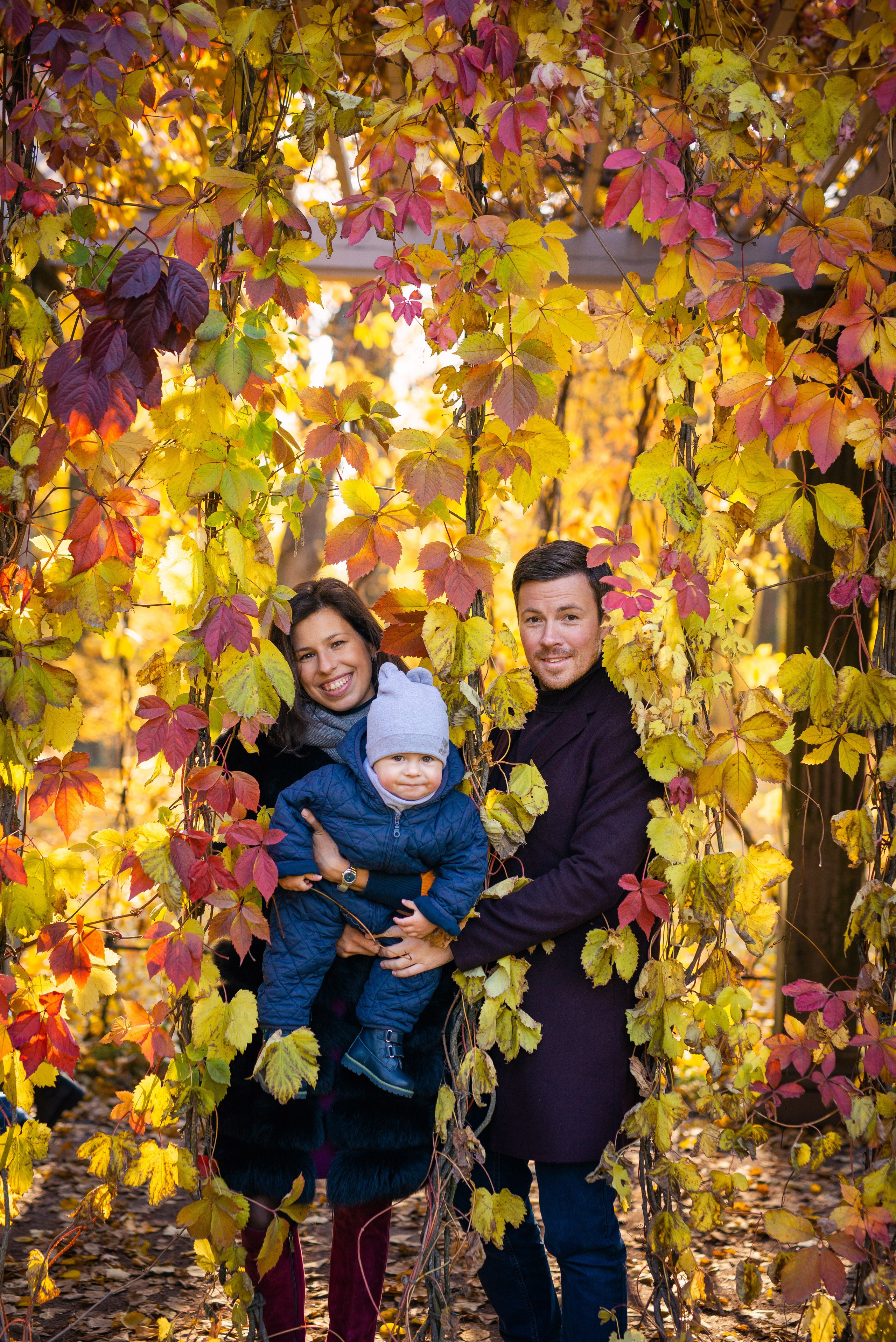 Егор, Валерия и Андрей осенняя прогулка. Портретный, семейный и свадебный фотограф в Санкт-Петербурге и в Пушкине Ширяев Денис