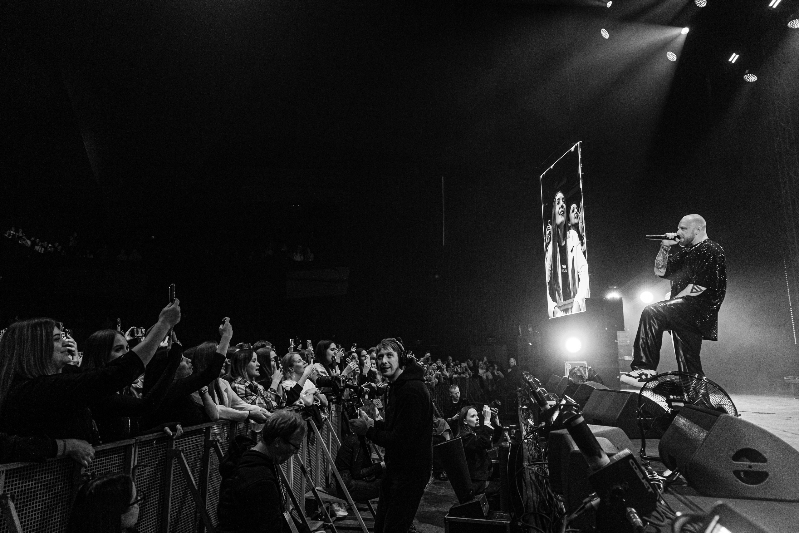 Концерт Лёши Свика