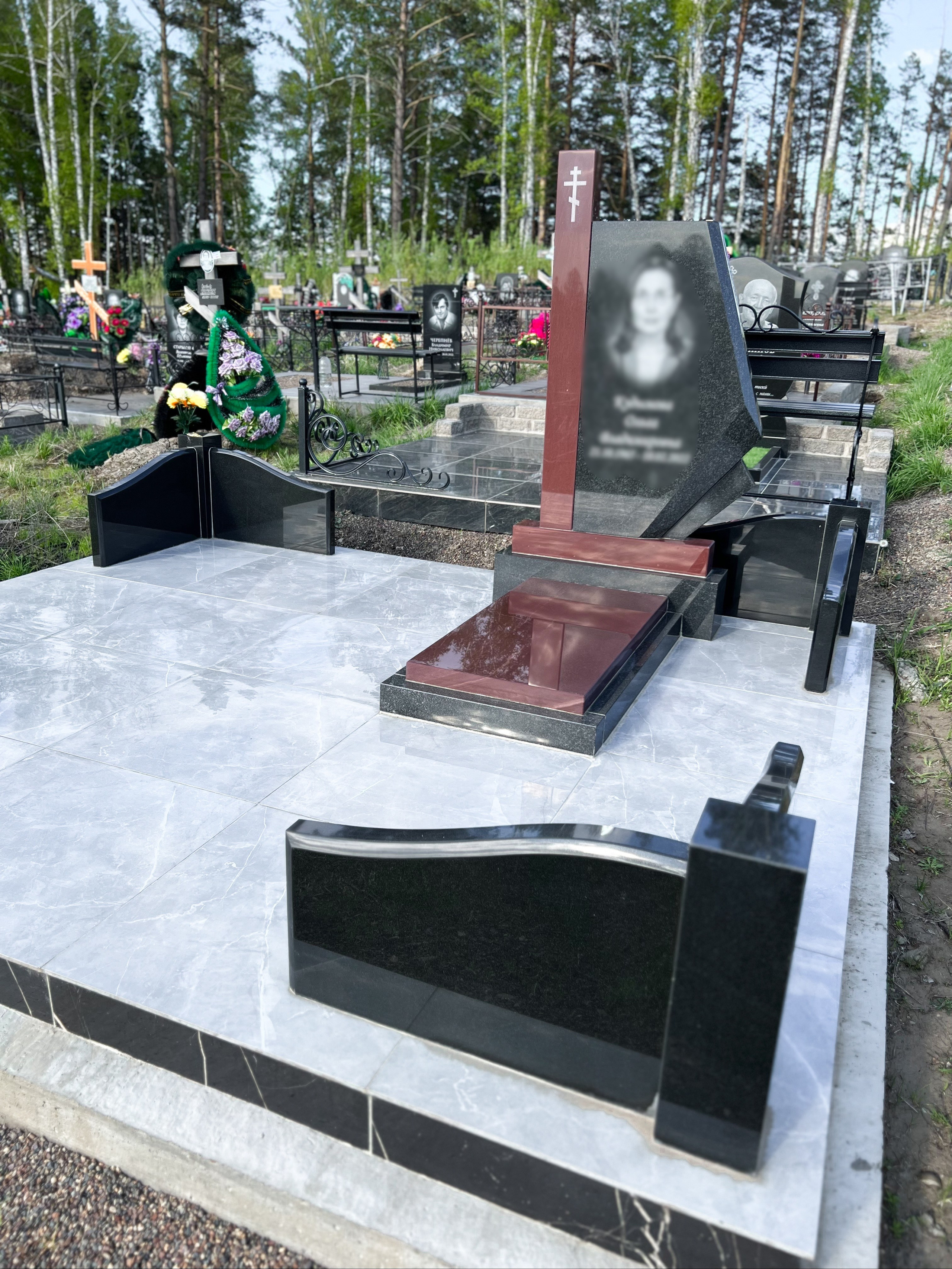 Благоустройство (наши работы). ГРАНИТ26 Ритуальные услуги Железногорск. Благоустройство могил, продажа памятников