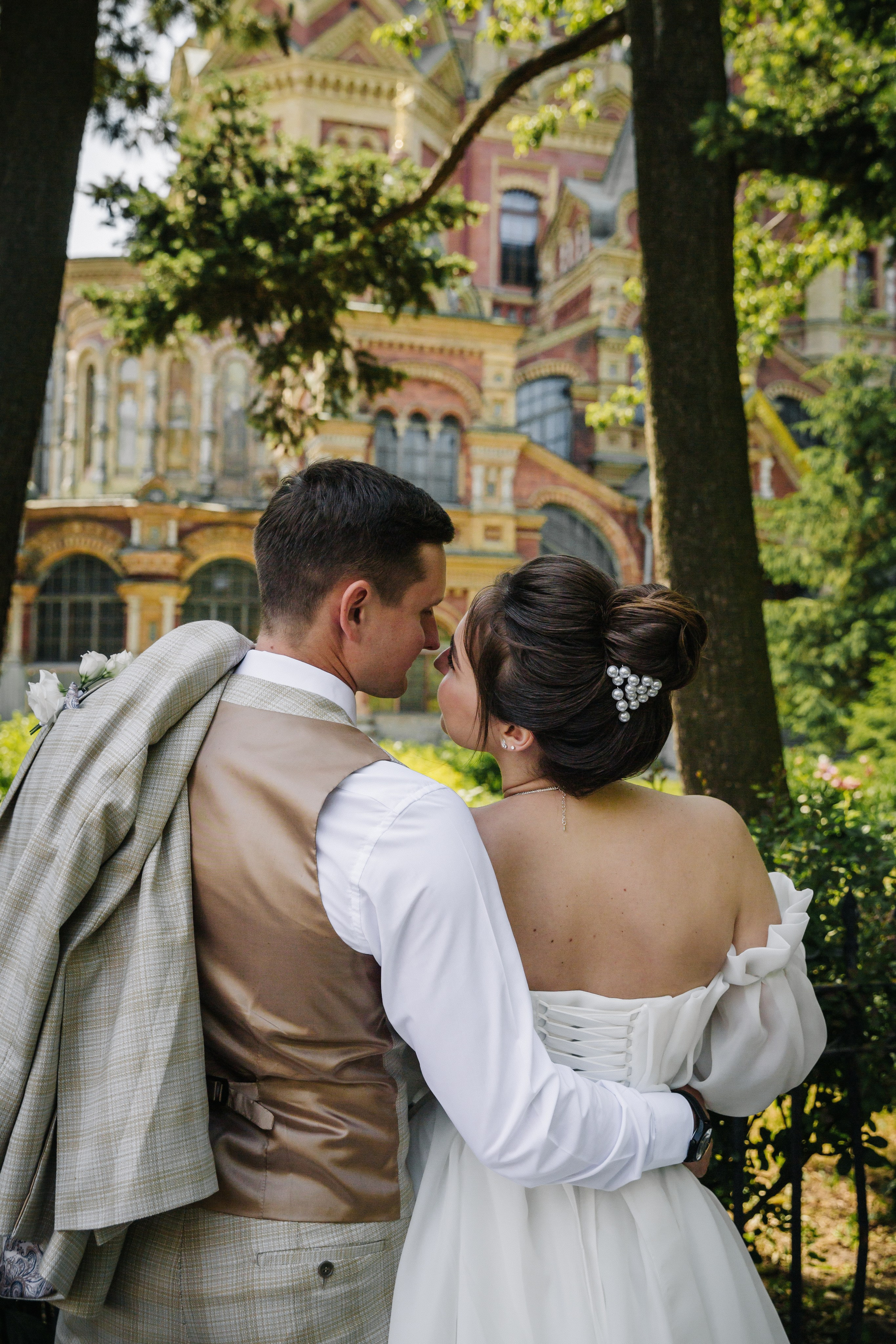 ДВОРЕЦ № 4 Петергоф | Июль, Нижний парк. Свадебный фотограф в Санкт-Петербурге Полина Корзухина