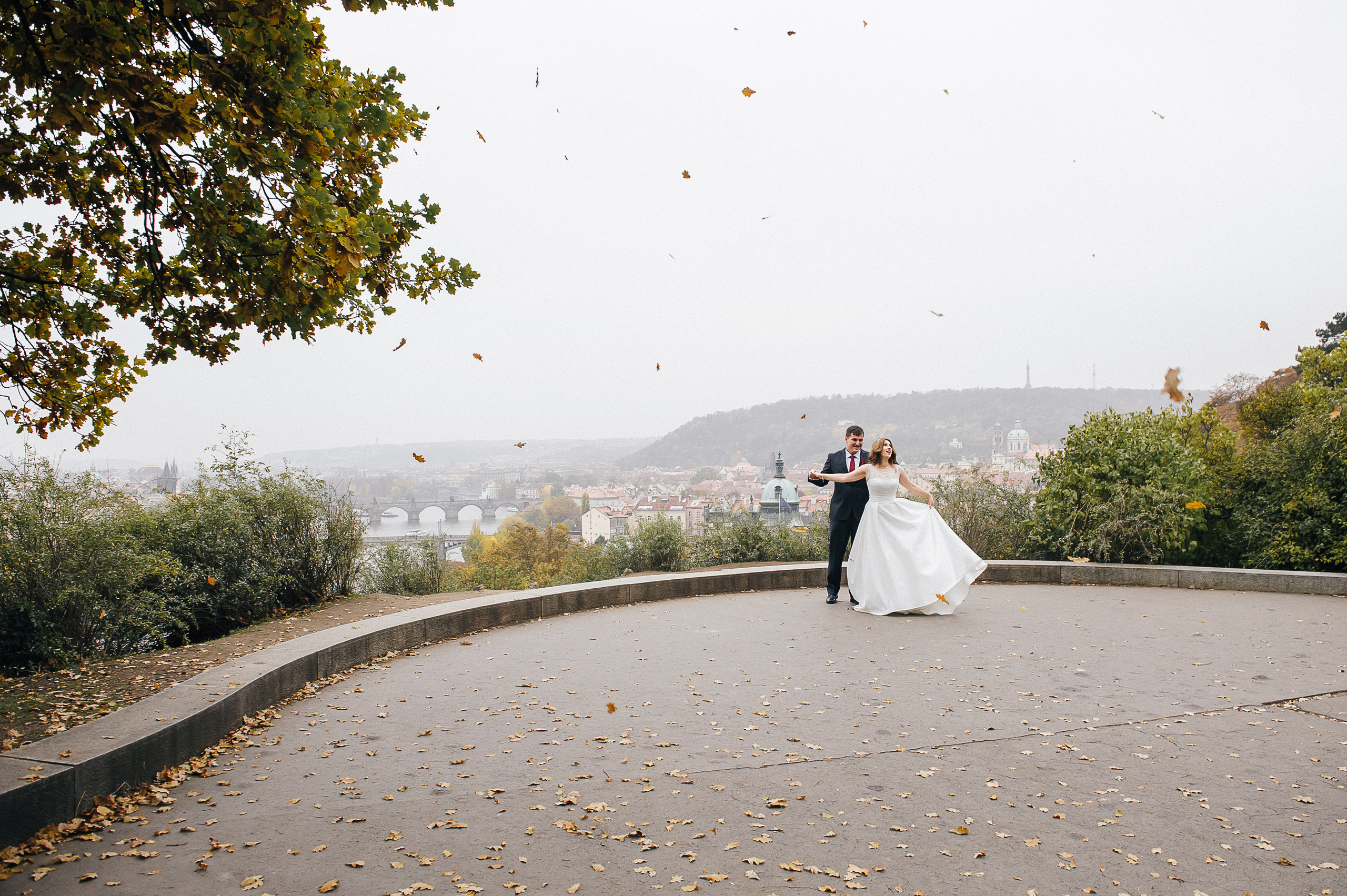 Свадьба Никиты и Ленуры в Праге. Видео оператор и фотограф Владимир Анатольев с Кемеровской области