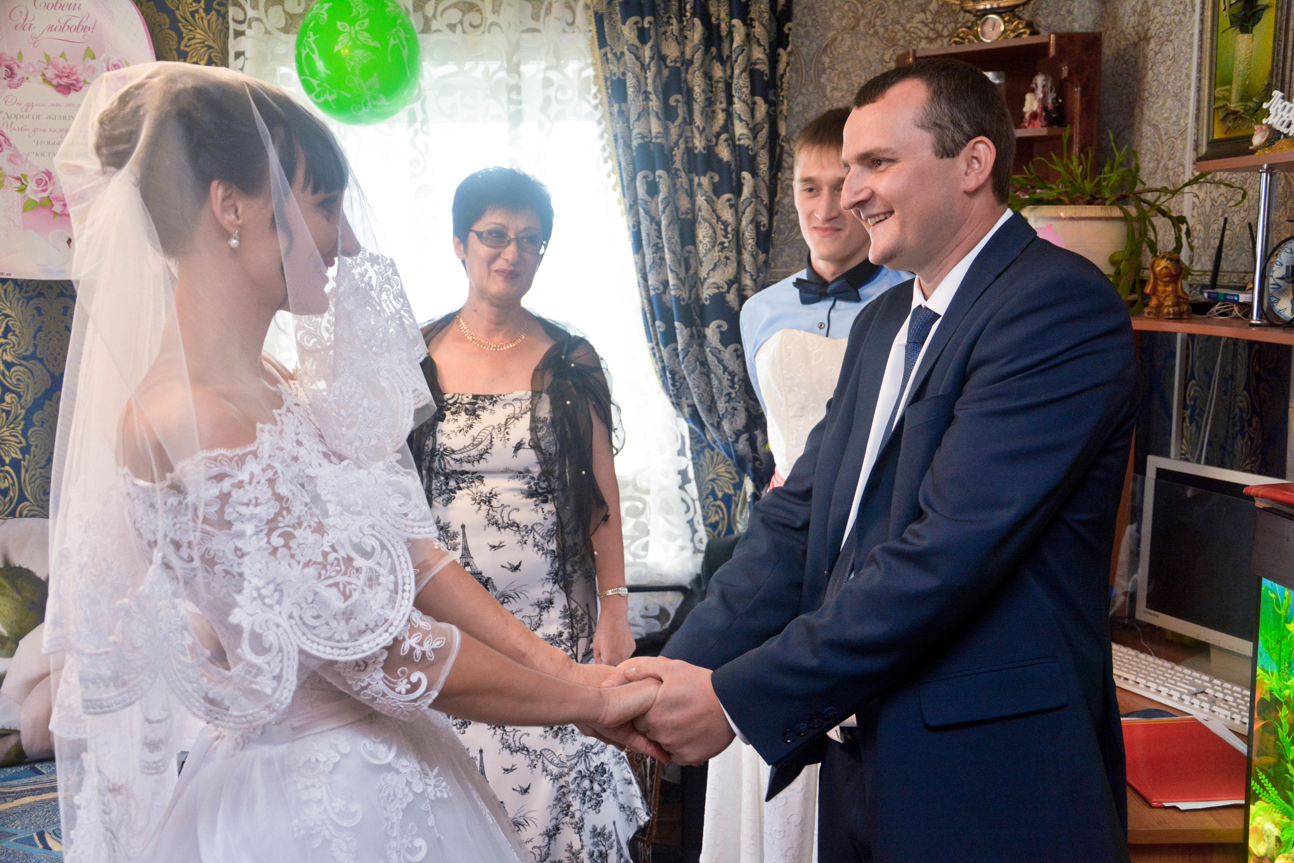 Свадьба Юрия и Ксении в Прокопьевске. Видео оператор и фотограф Владимир Анатольев с Кемеровской области