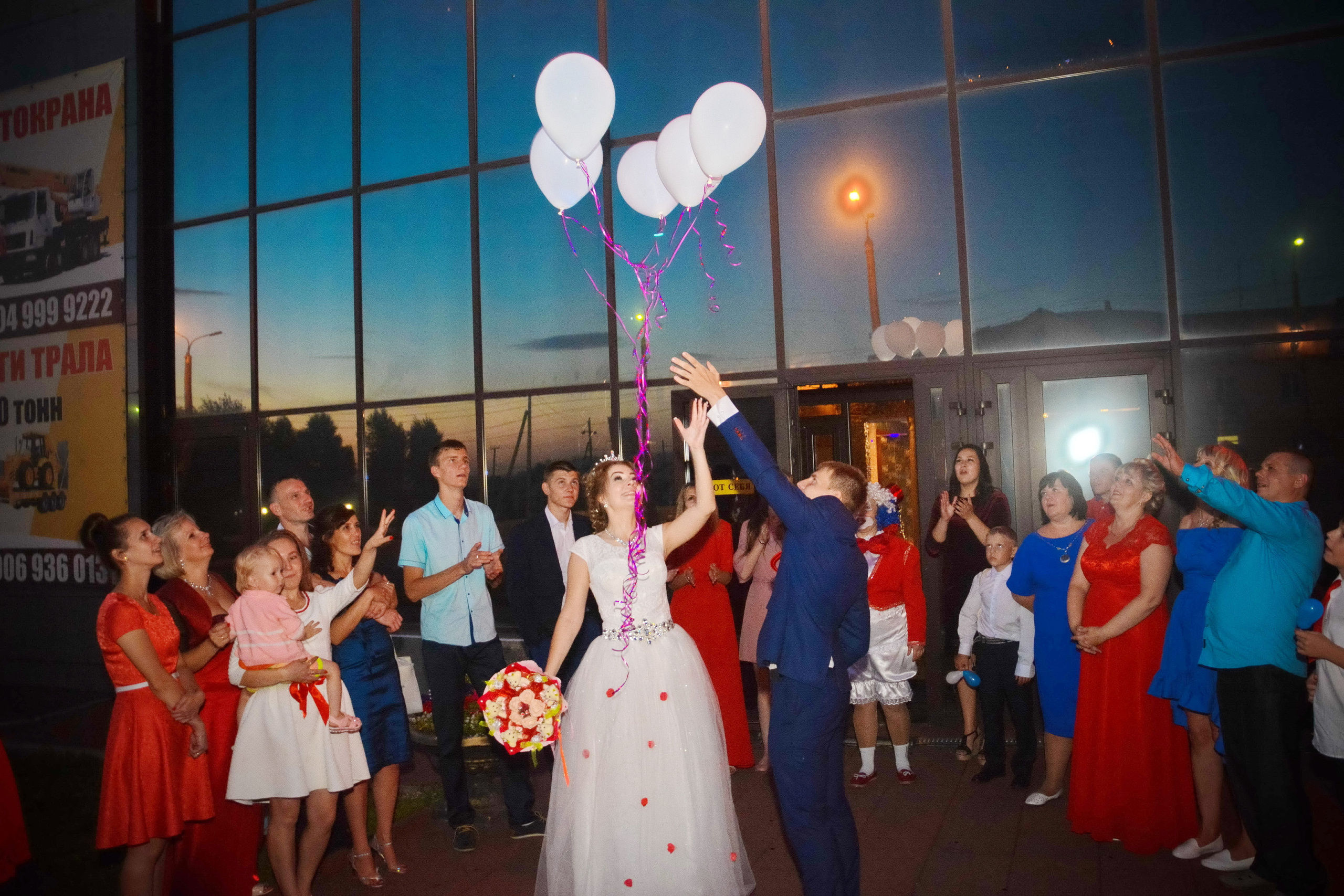 Свадьба Александра и Виктории в Киселевске. Видео оператор и фотограф Владимир Анатольев с Кемеровской области