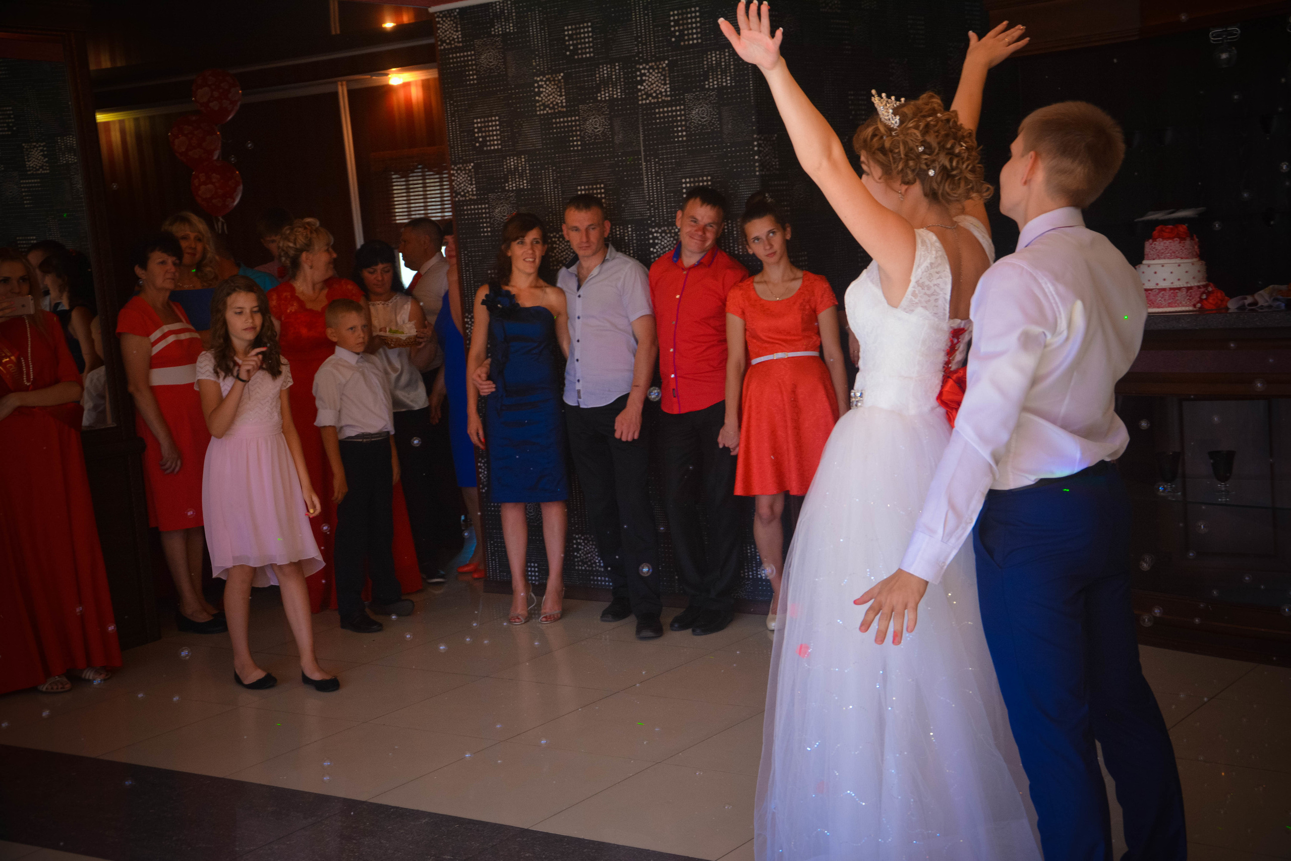 Свадьба Александра и Виктории в Киселевске. Видео оператор и фотограф Владимир Анатольев с Кемеровской области