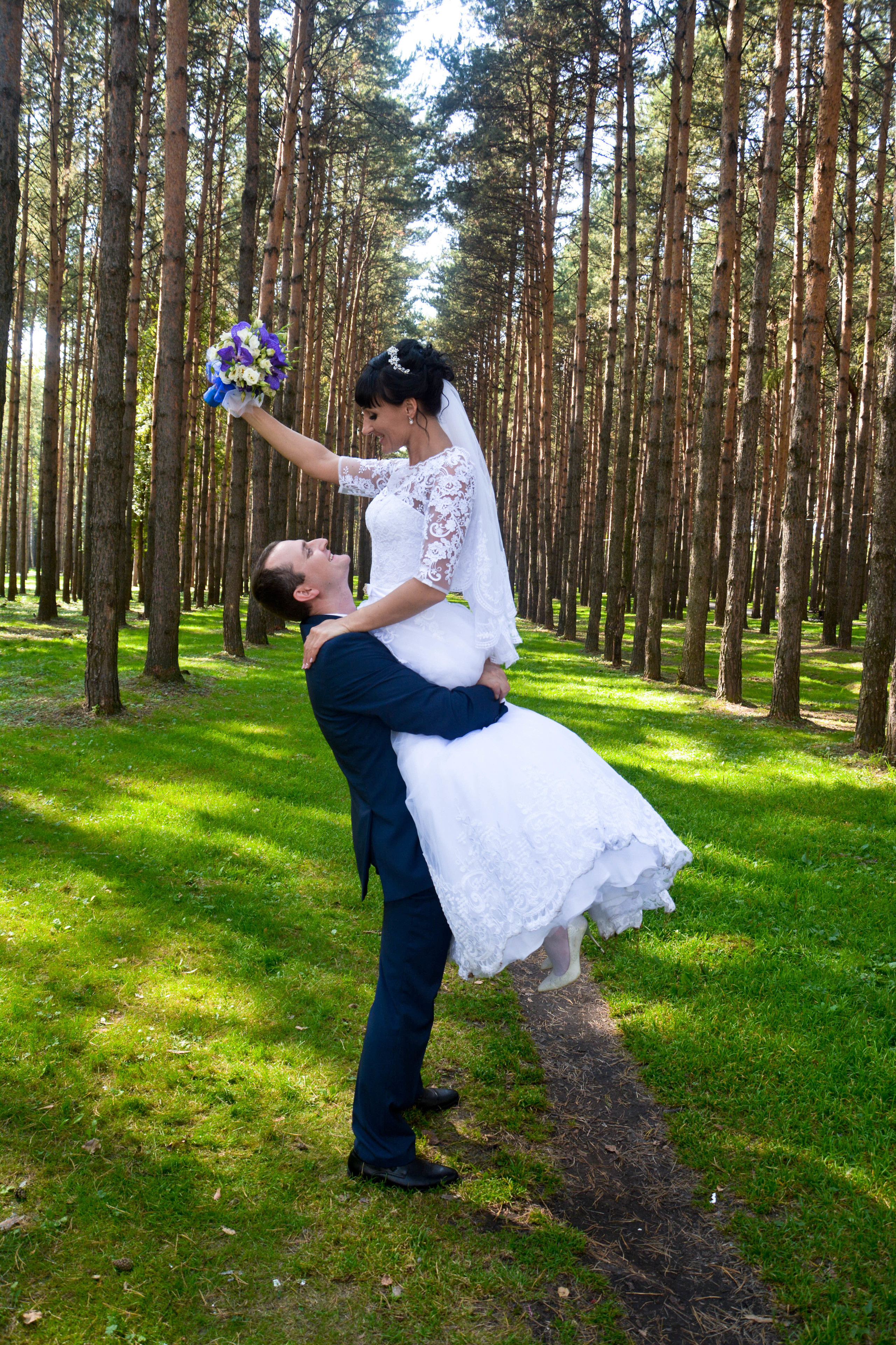 Свадьба Юрия и Ксении в Прокопьевске. Видео оператор и фотограф Владимир Анатольев с Кемеровской области