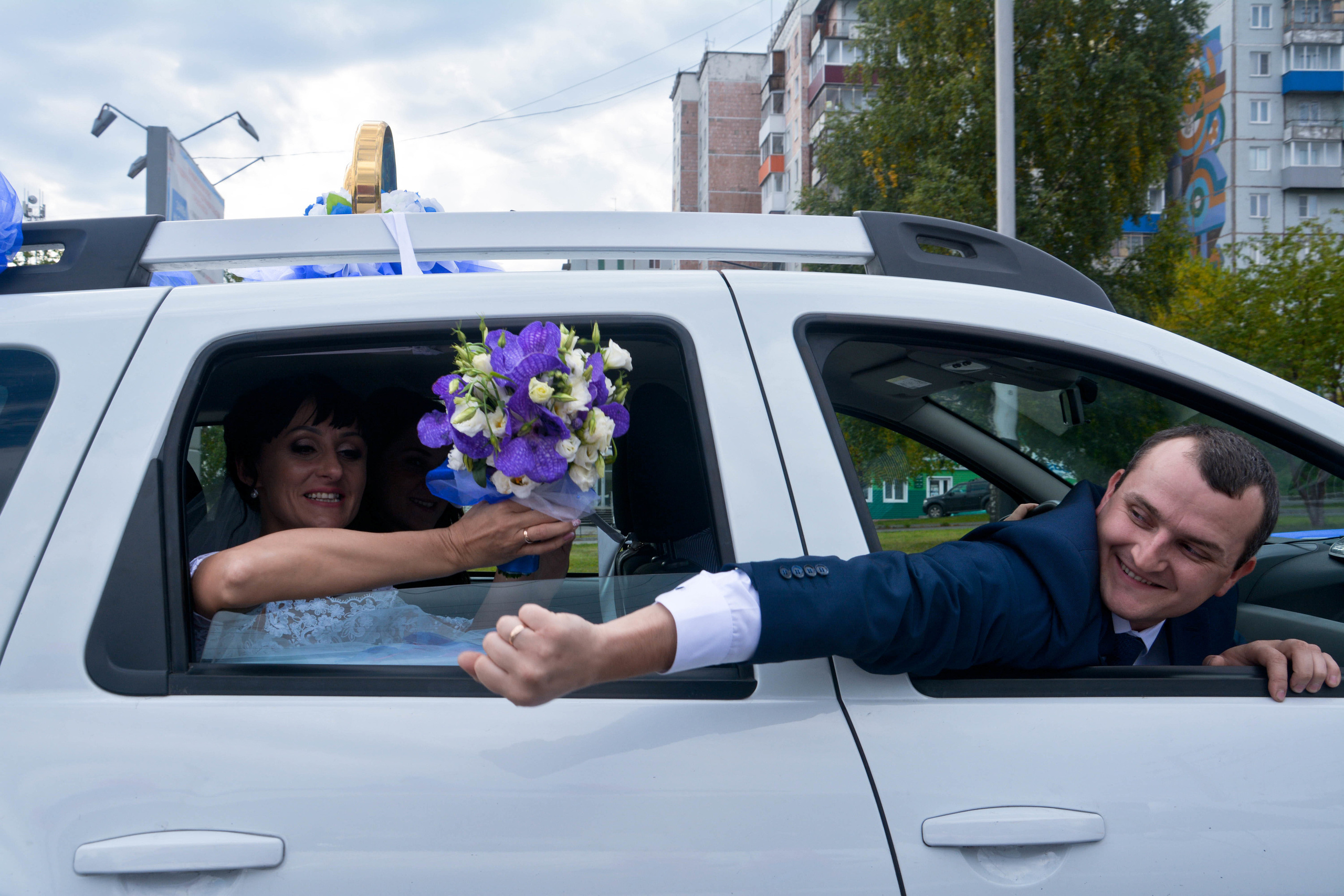 Свадьба Юрия и Ксении в Прокопьевске. Видео оператор и фотограф Владимир Анатольев с Кемеровской области