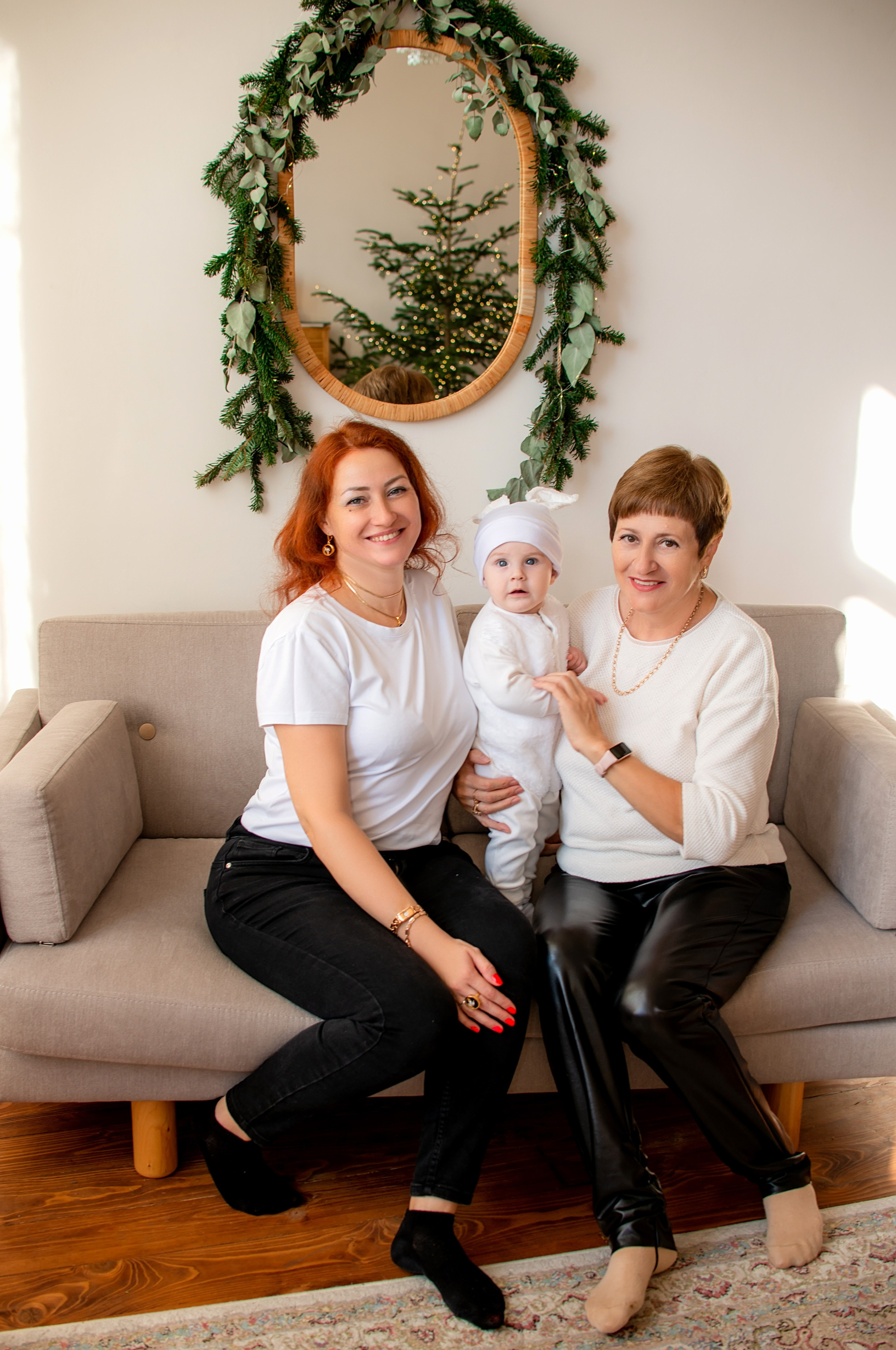 Новогодняя семейная фотосессия в Краснодаре 2023-2024. Фотограф новорожденных Краснодар Малышенко Надежда