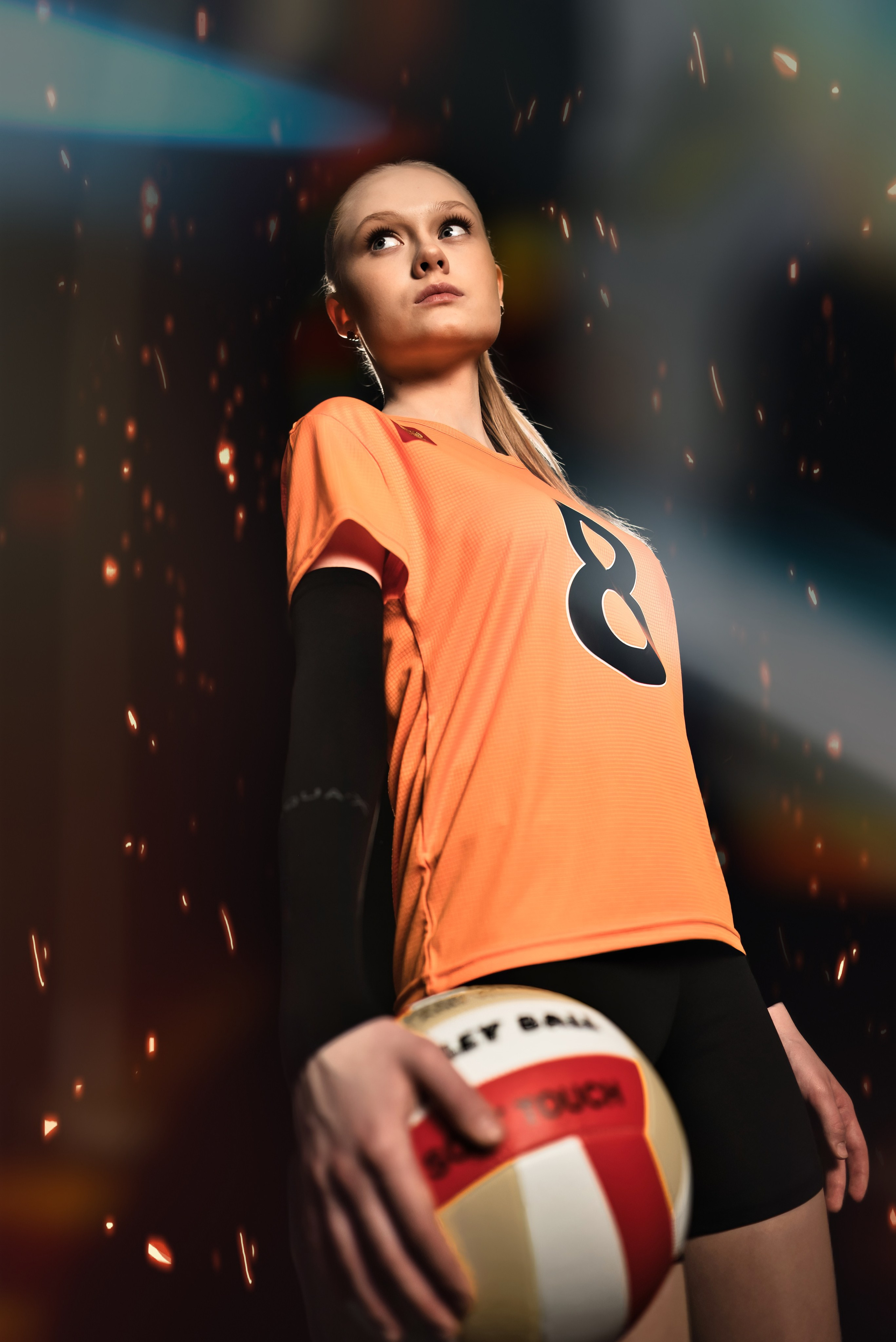 В волейбол играют настоящие красотки!. Фотограф Денис Кривопусков