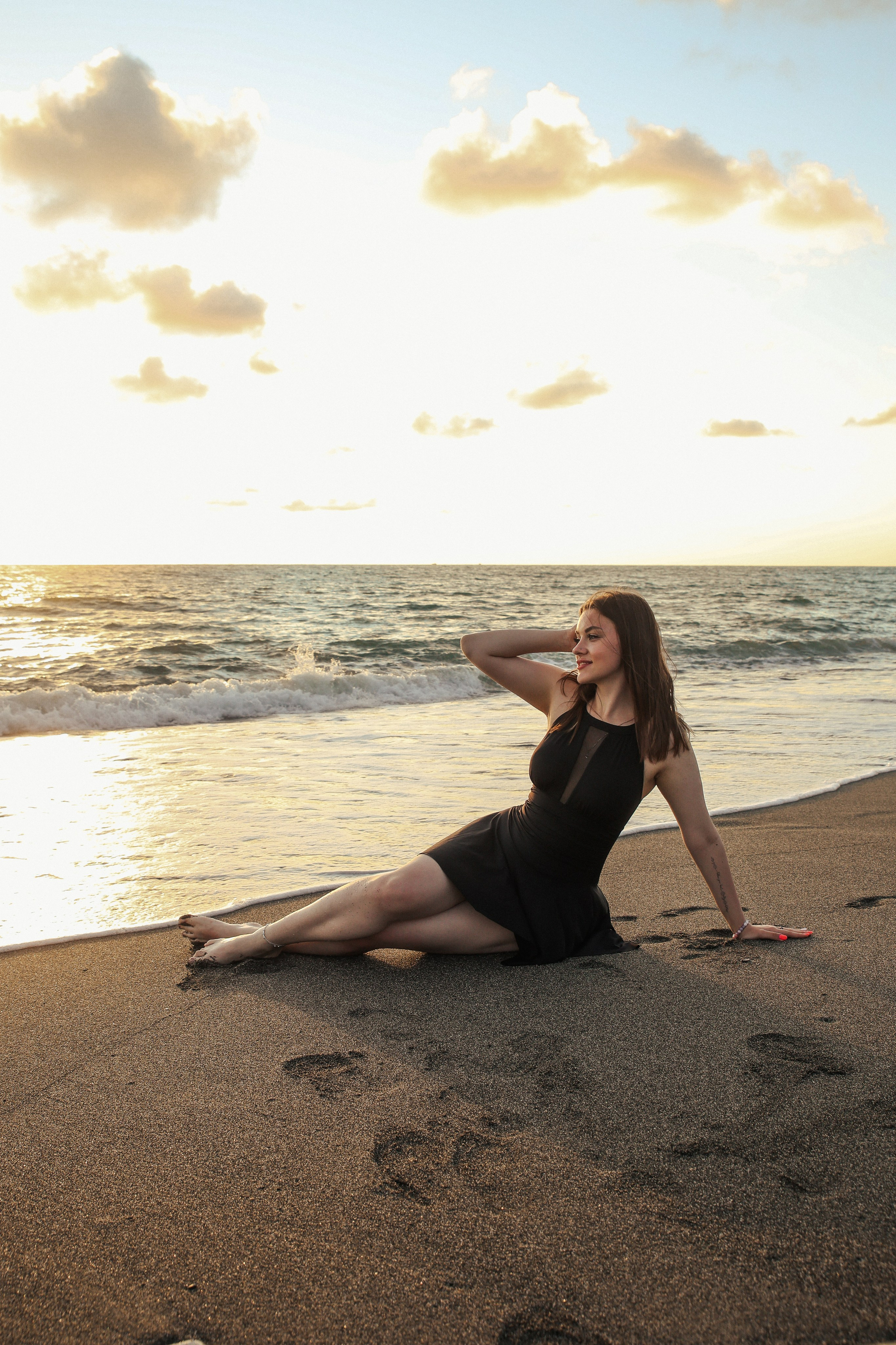 Love story на берегу моря. Фотограф Сочи/ Сириус/ Красная поляна