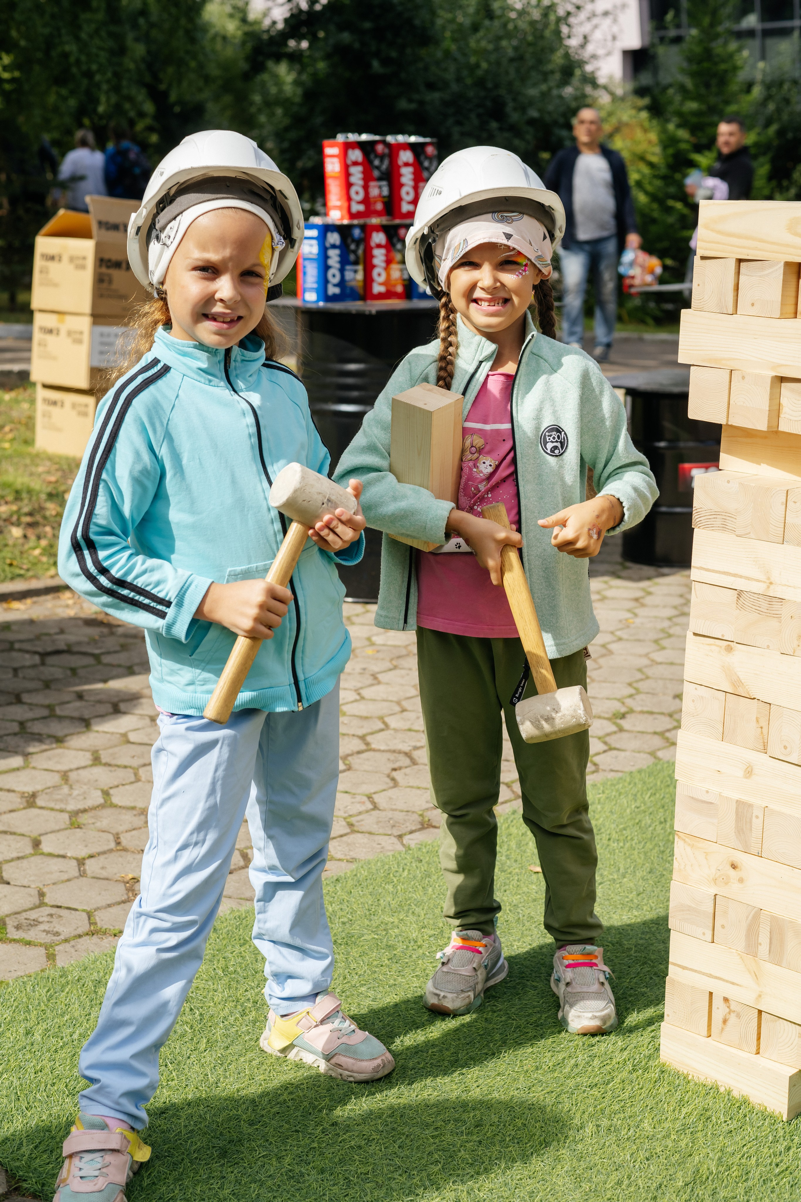 Моторное масло Tom's. Фотограф в Красноярске