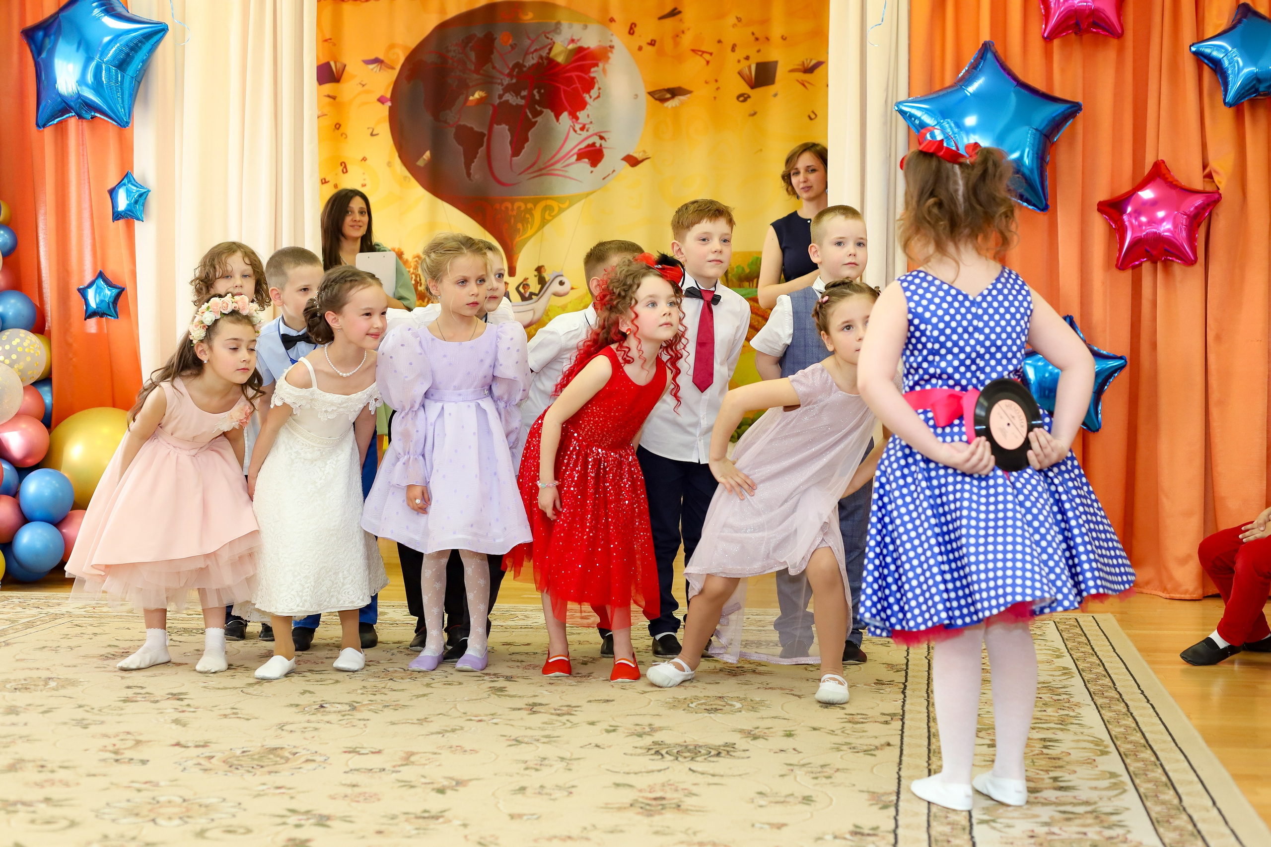 Съёмки праздников и выпускных в детских садиках и школах. Семейный и детский фотограф Эльвира Билибина
