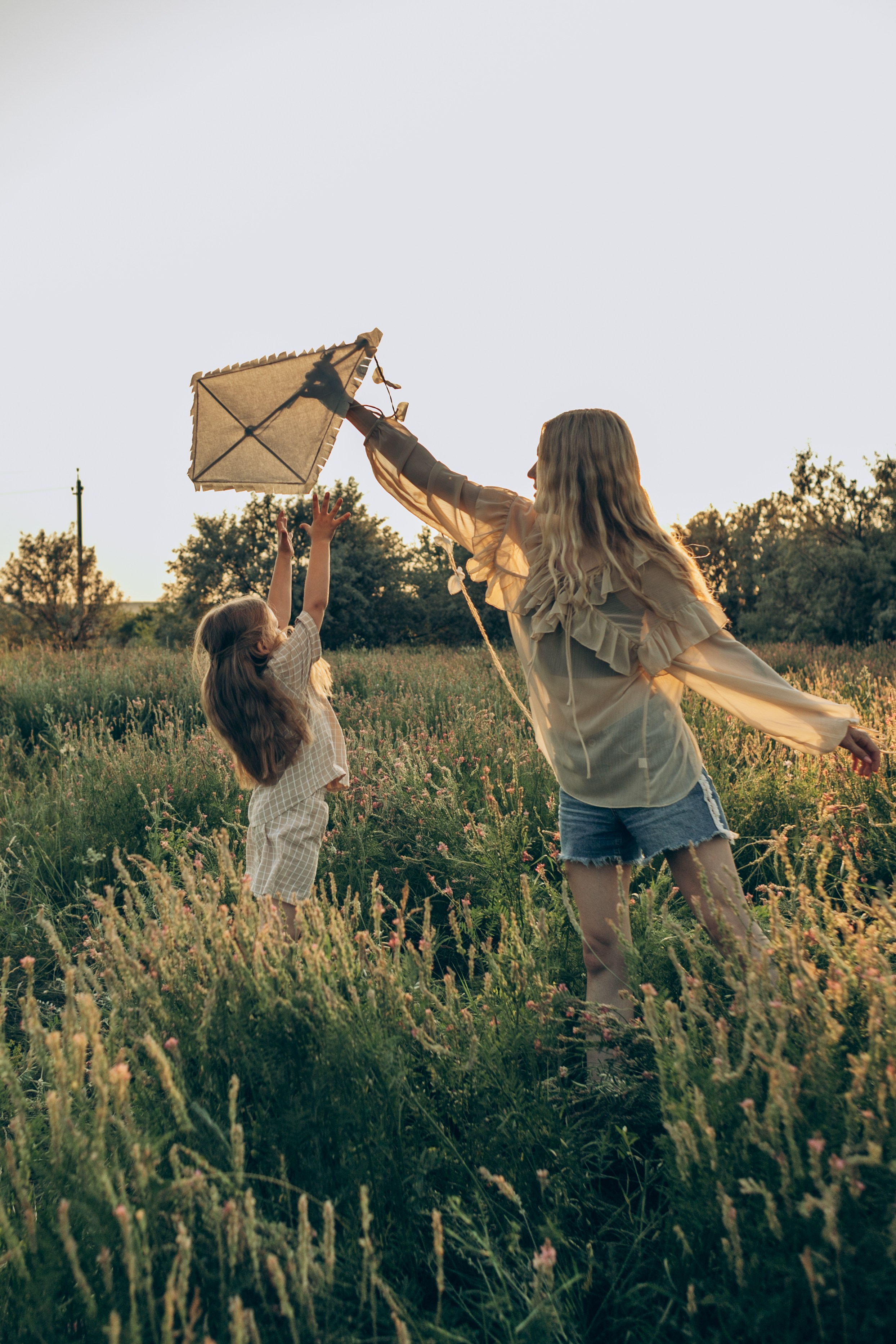 В золотом закате. Фотограф в Саратове