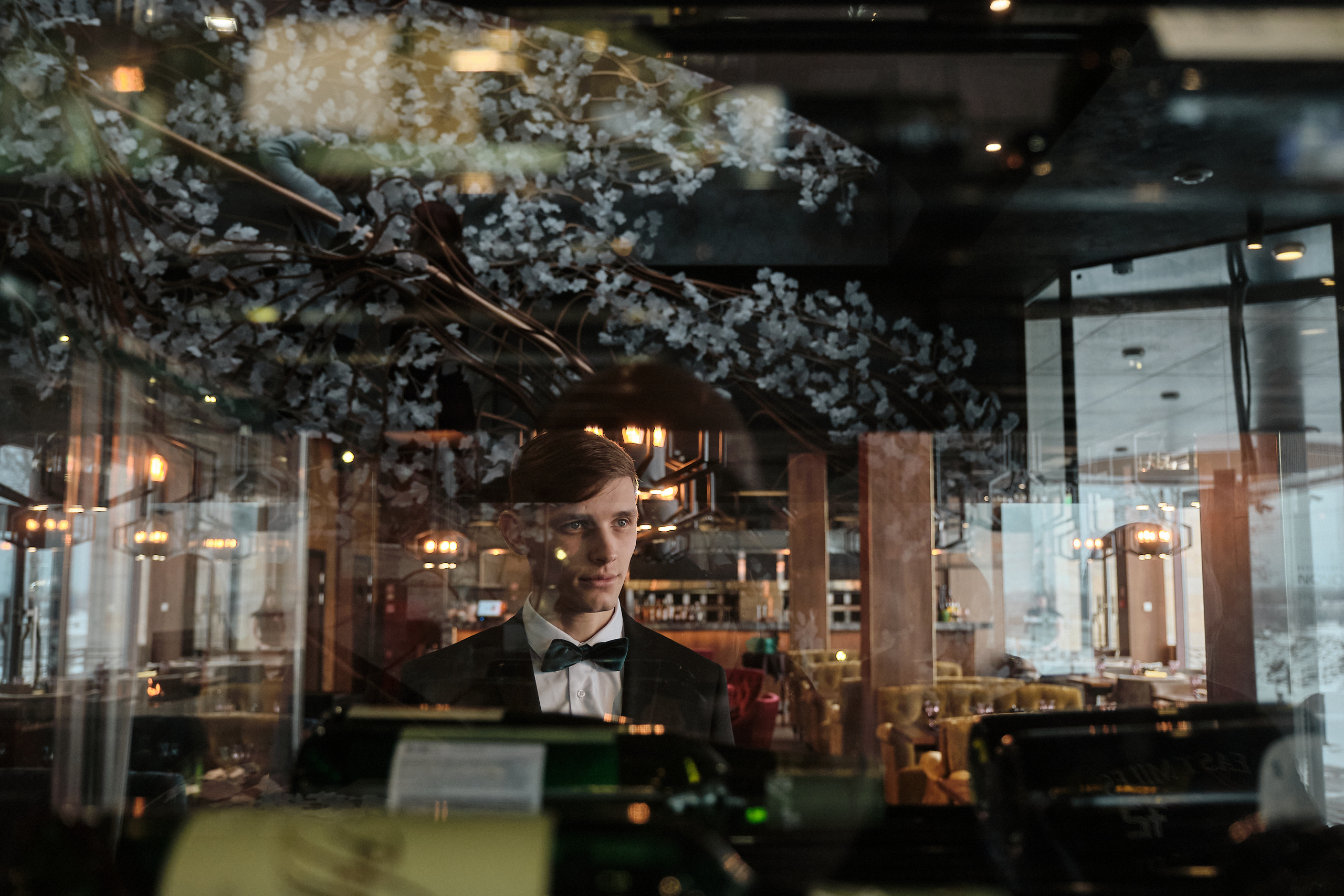 Анонс свадебной съемки в шикарном ресторане